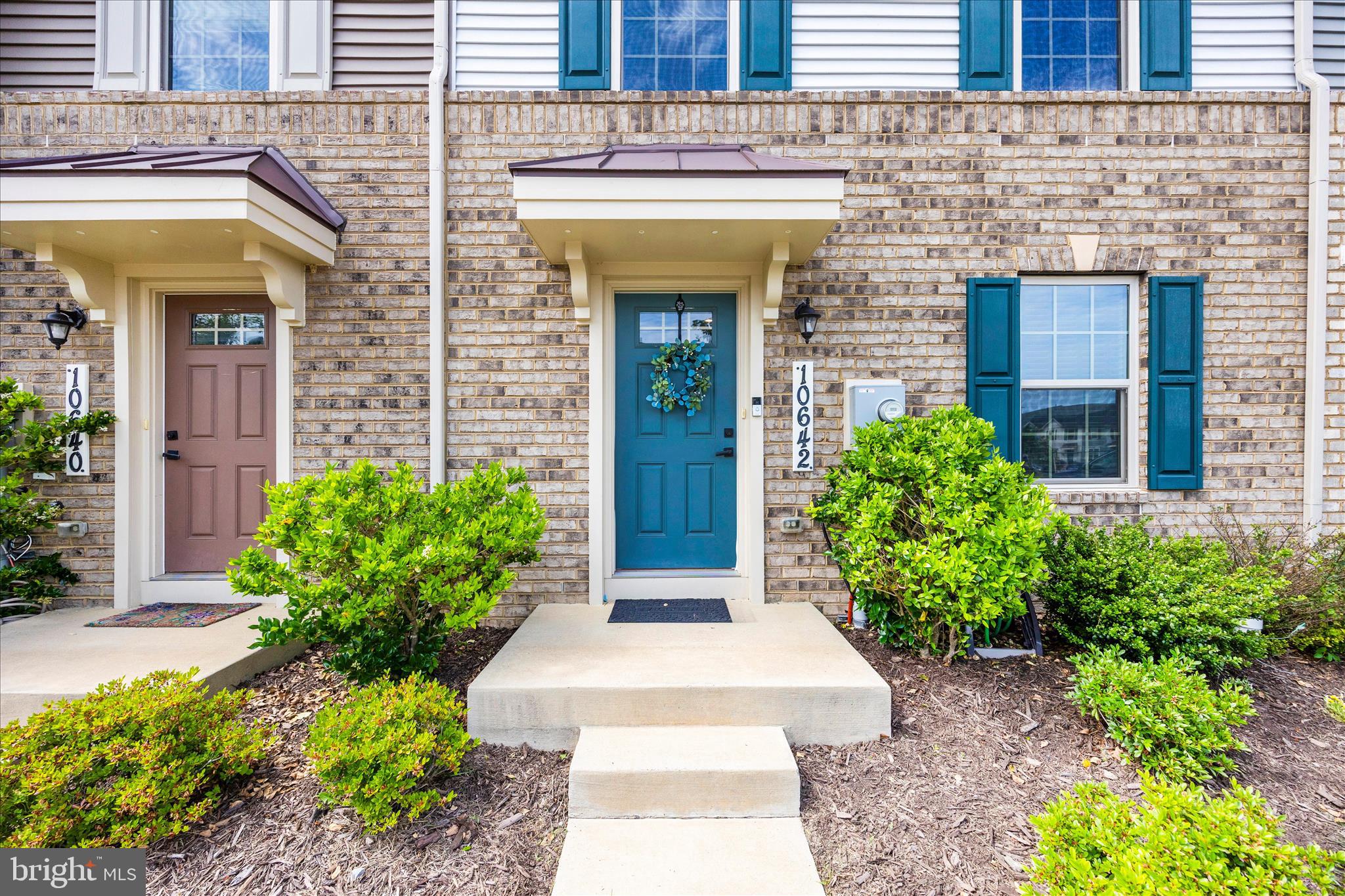 LAKE LINGANORE - Residential