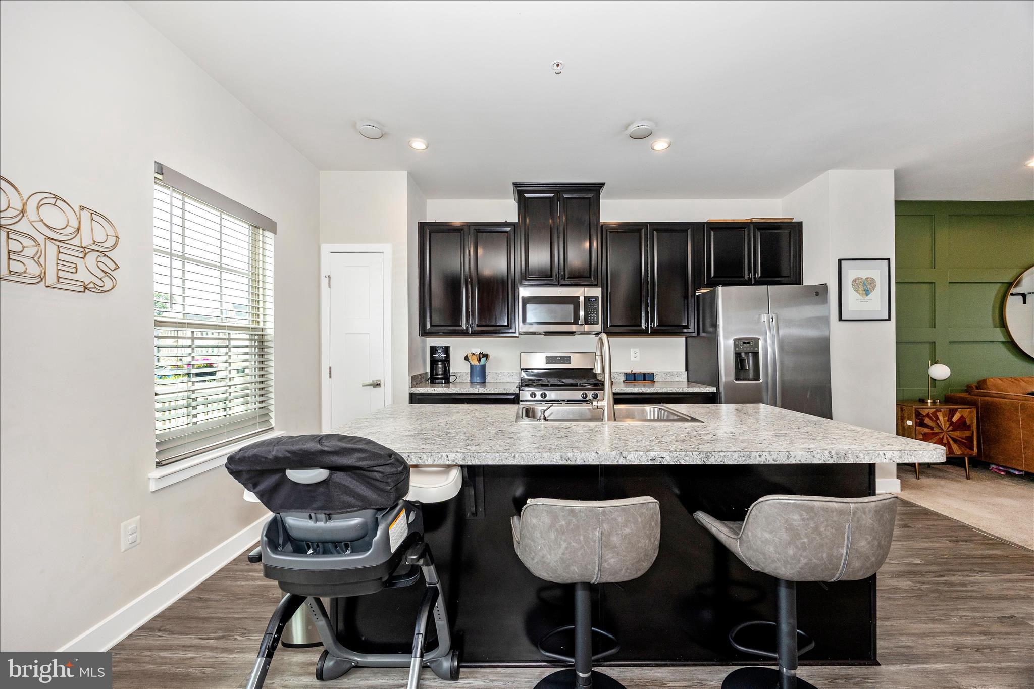LAKE LINGANORE - Residential