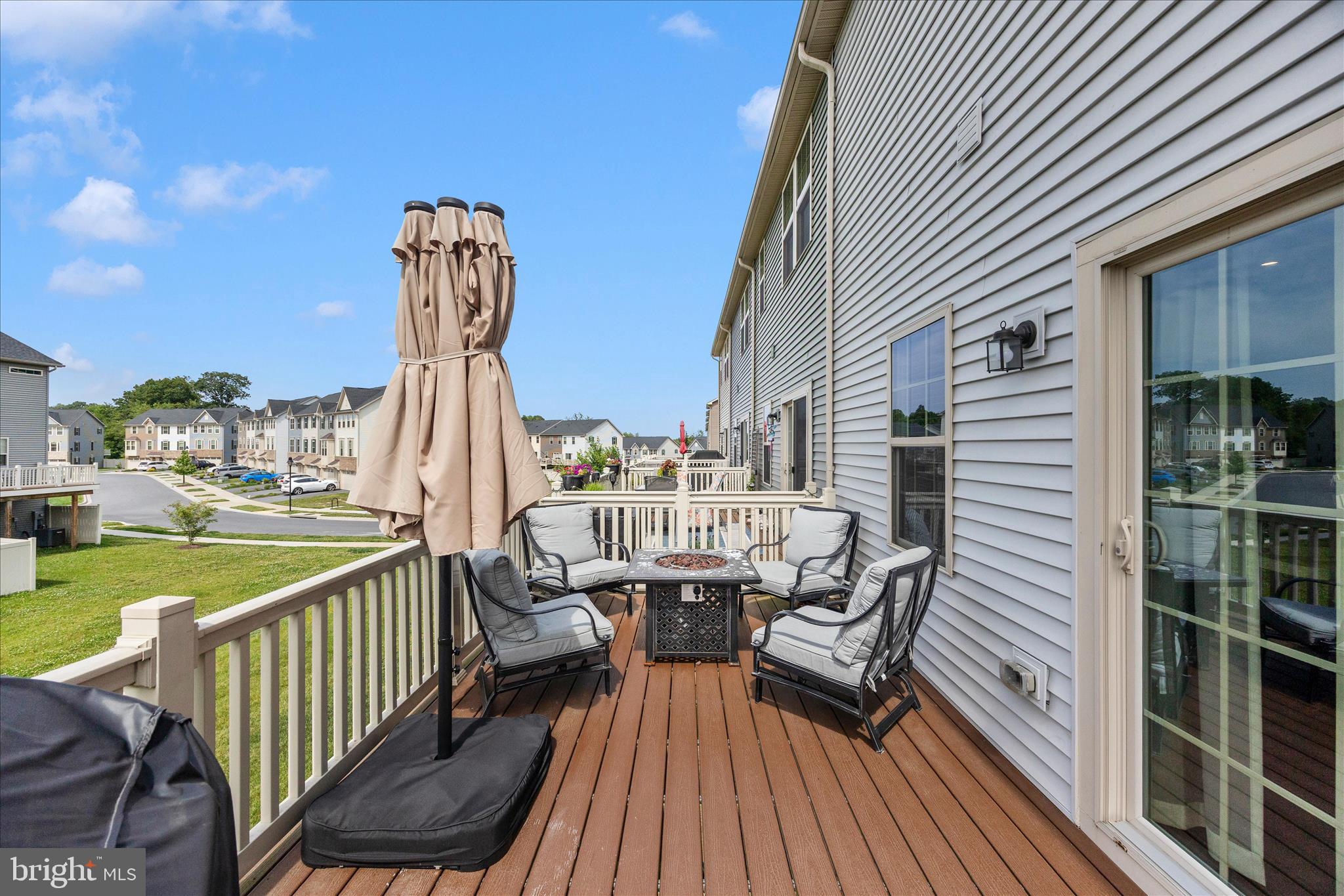 LAKE LINGANORE - Residential