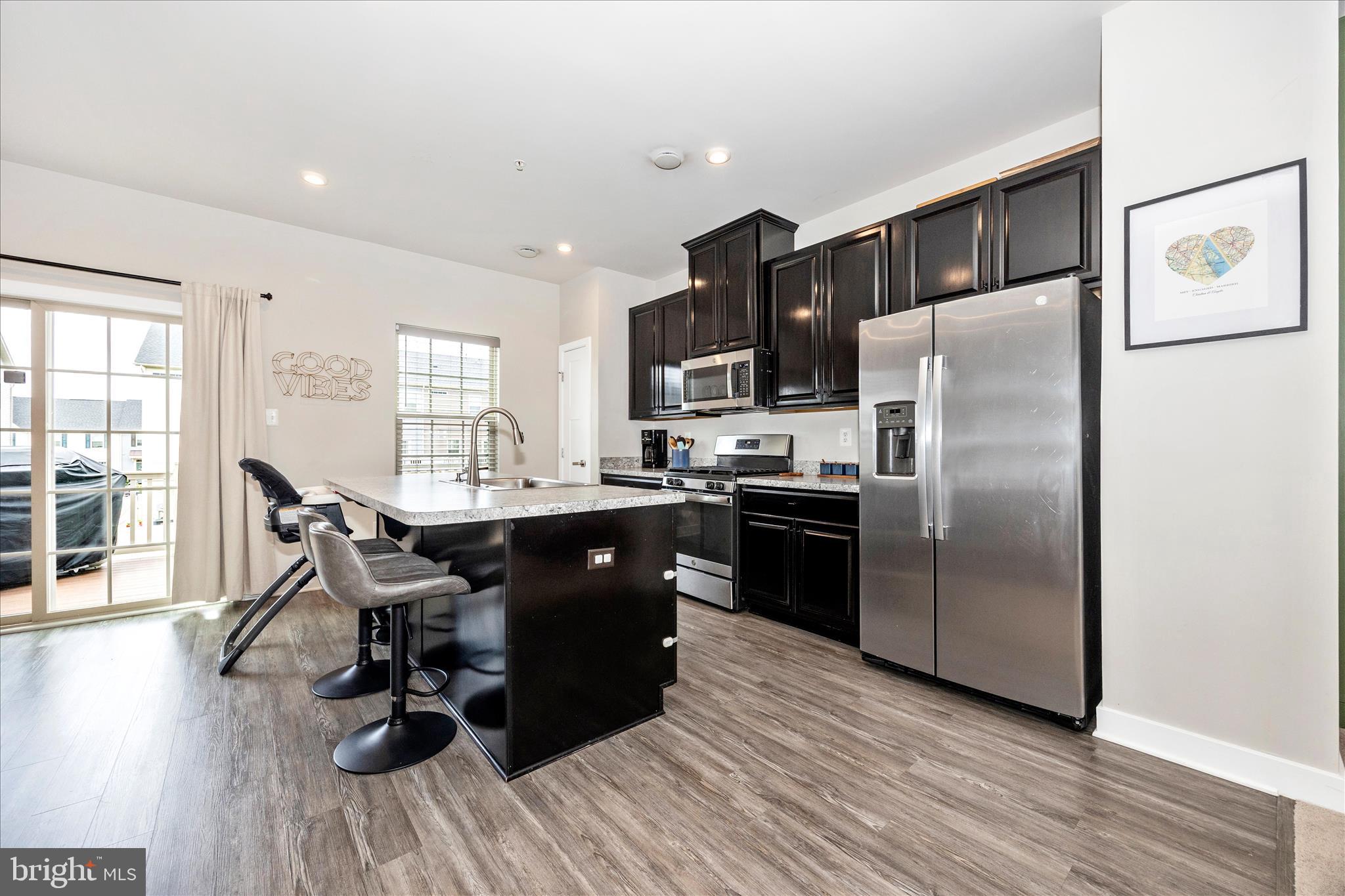LAKE LINGANORE - Residential