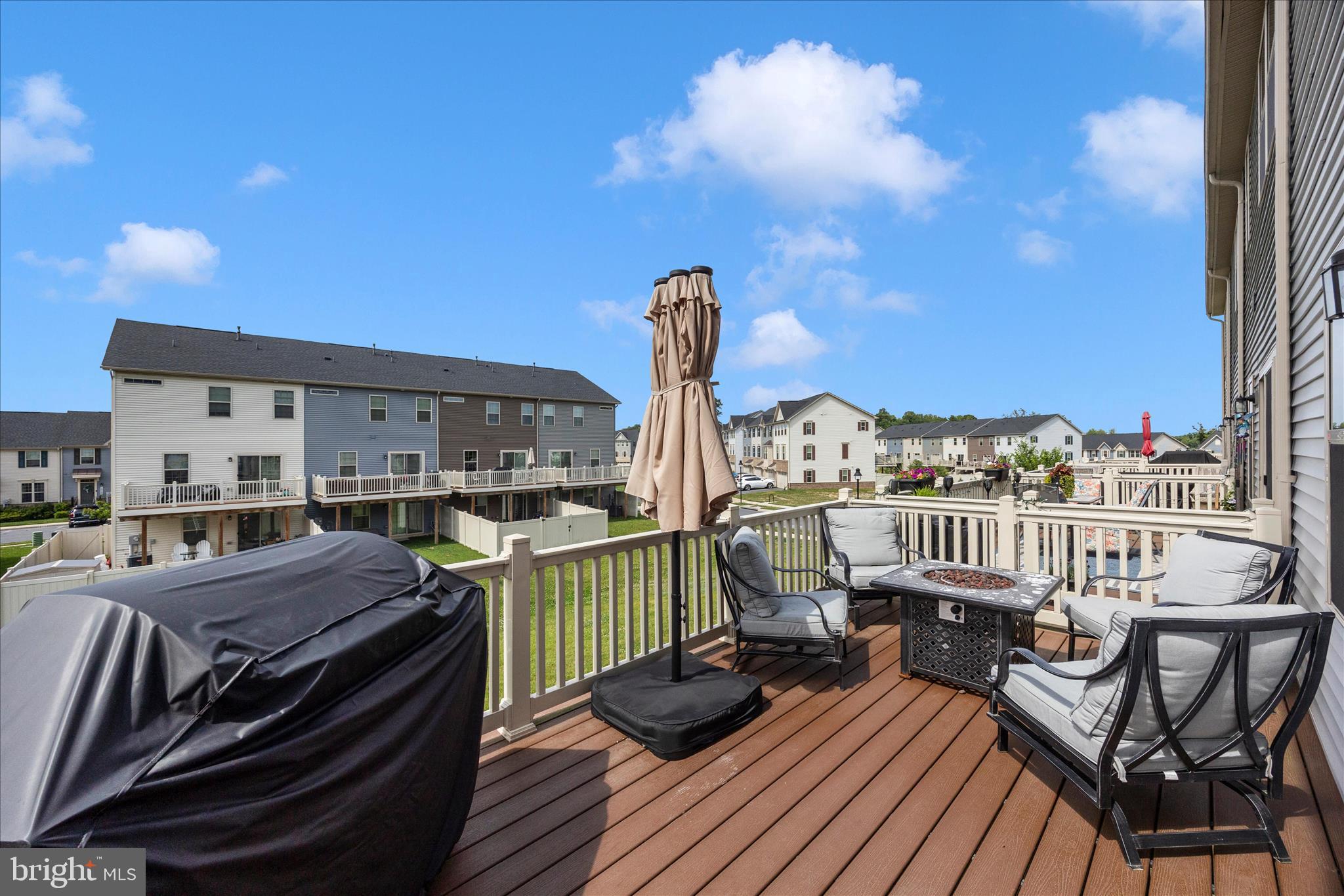 LAKE LINGANORE - Residential