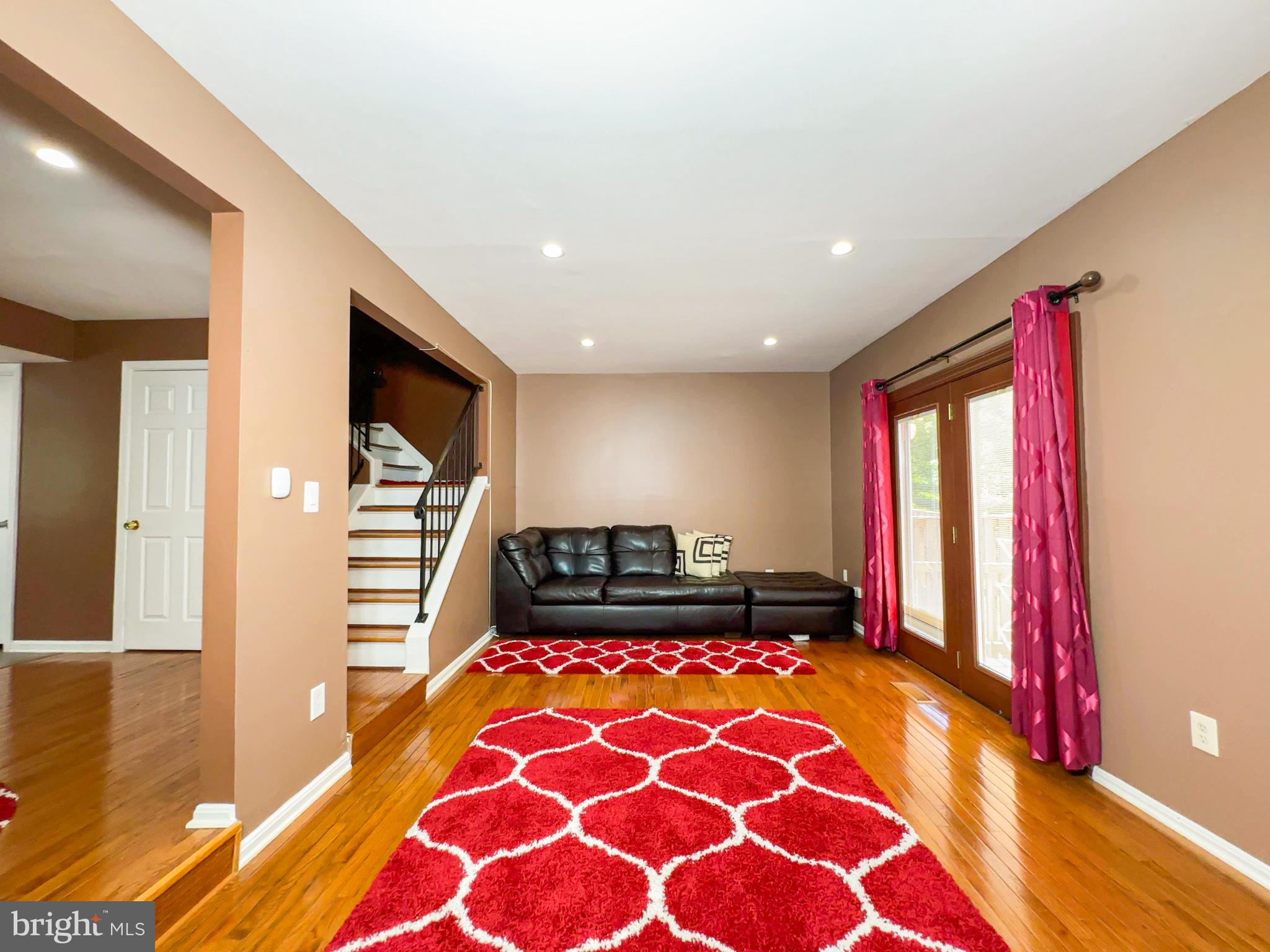 SCOTCHTOWN HILLS - Residential