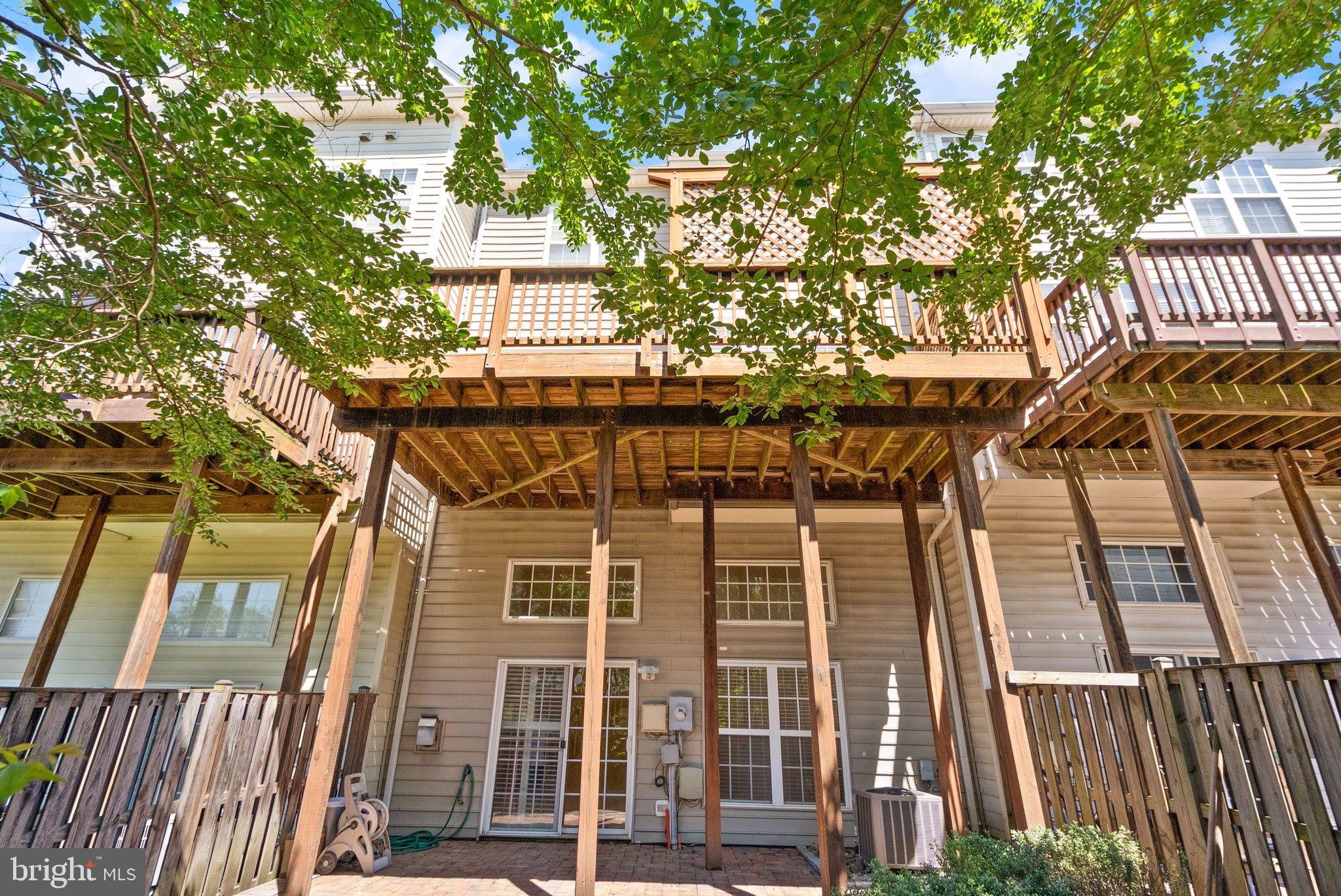 EDWARDS LANDING - Residential