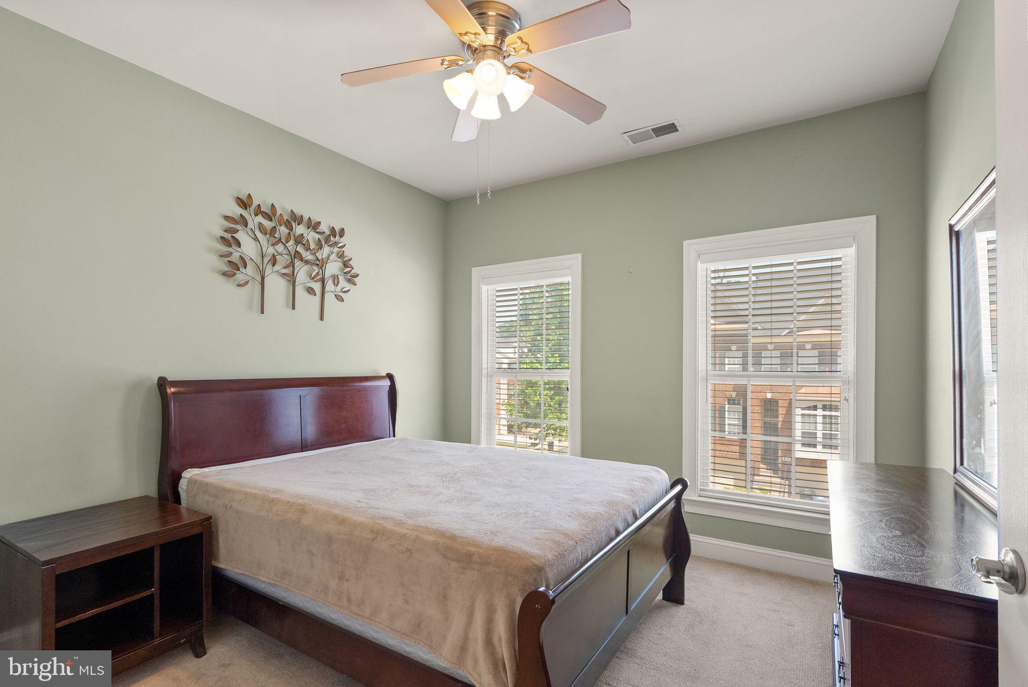 EDWARDS LANDING - Residential