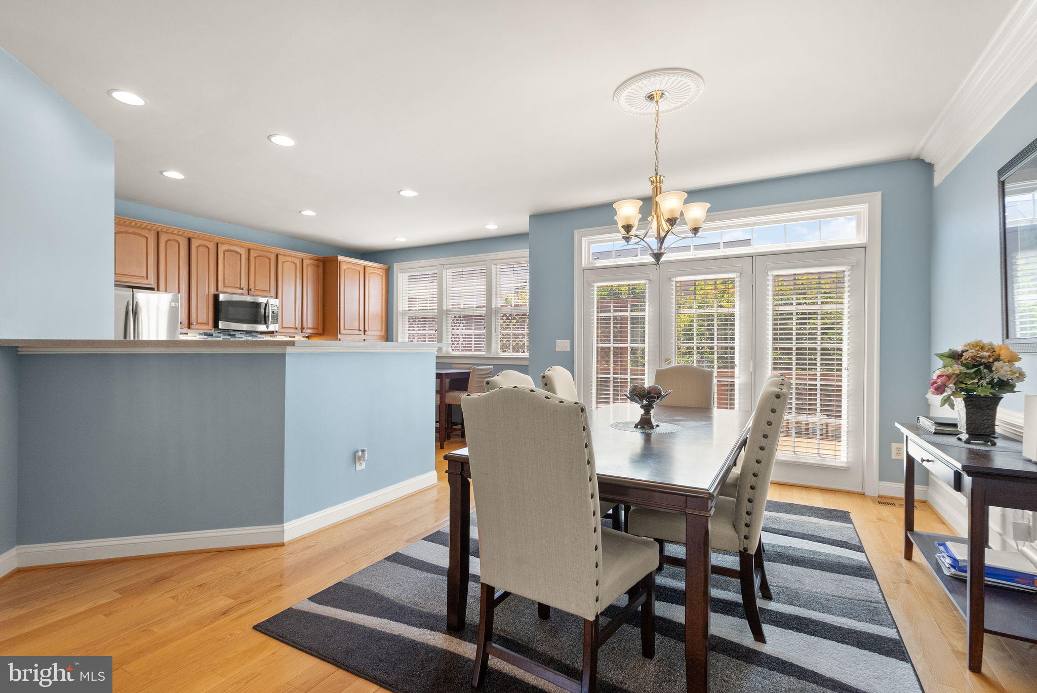 EDWARDS LANDING - Residential
