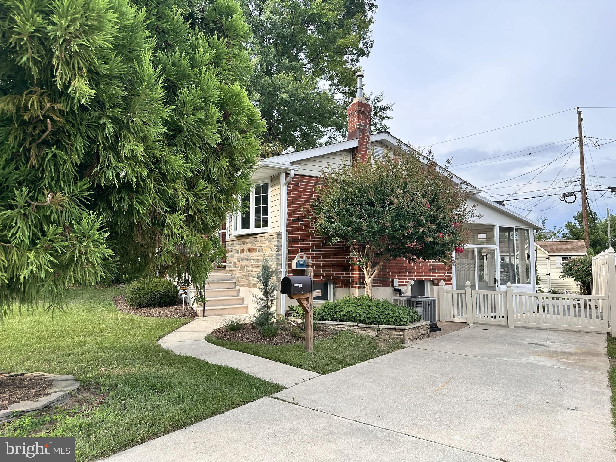 GREEN RIDGE GARDENS - Residential