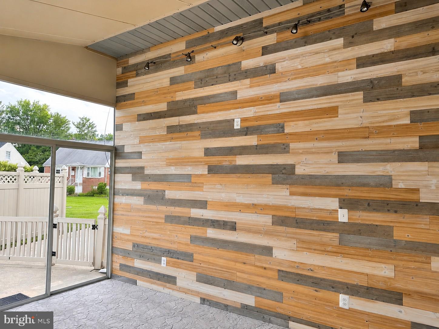 GREEN RIDGE GARDENS - Residential