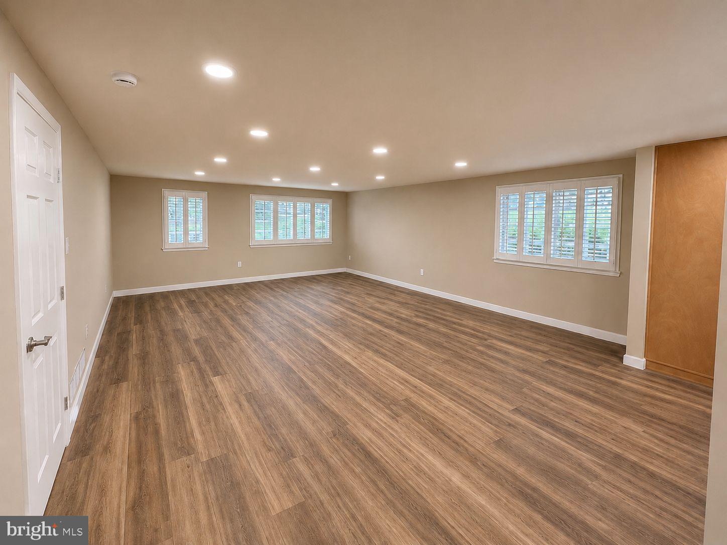 GREEN RIDGE GARDENS - Residential
