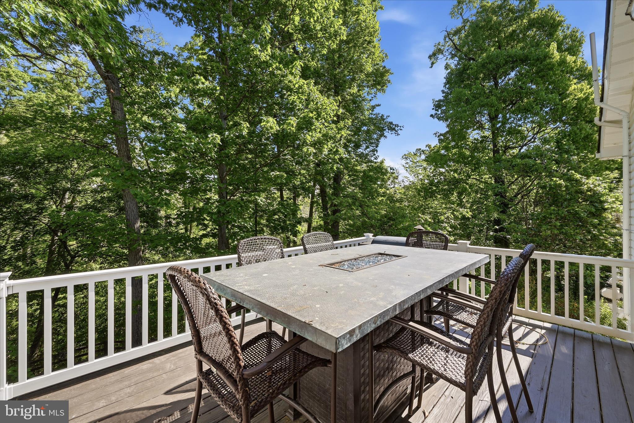 RED FOX RUN - Residential