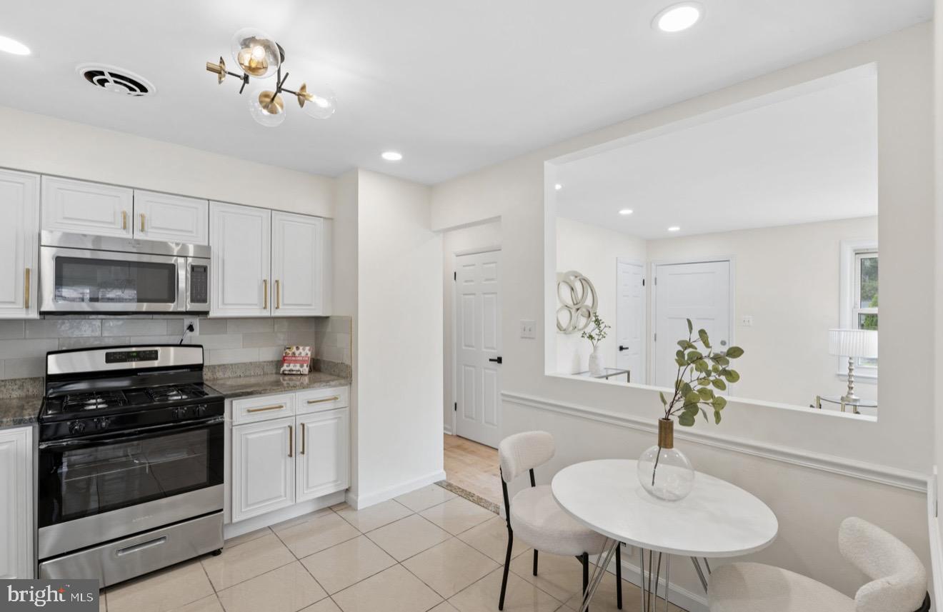 WOODBERRY FOREST - Residential