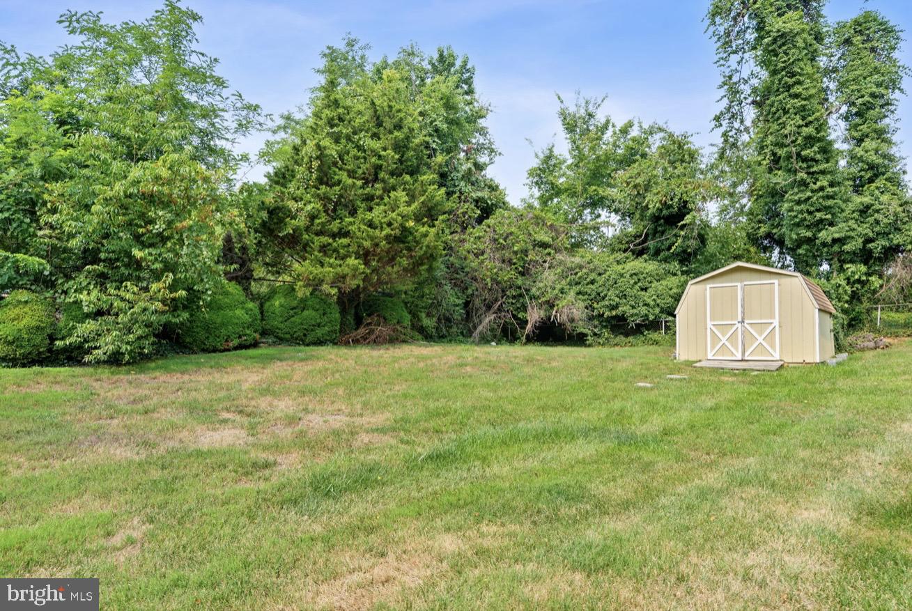 WOODBERRY FOREST - Residential