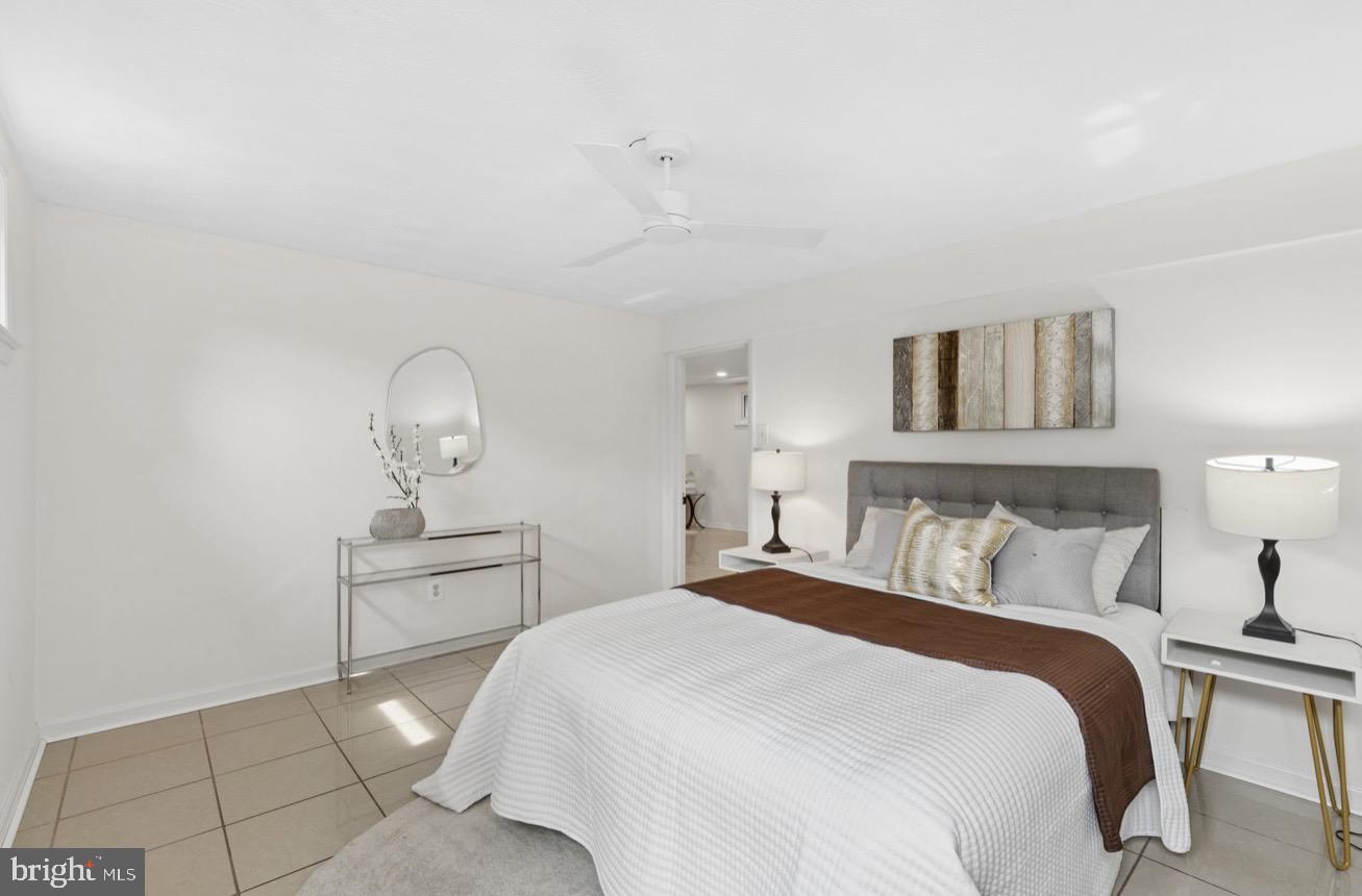 WOODBERRY FOREST - Residential