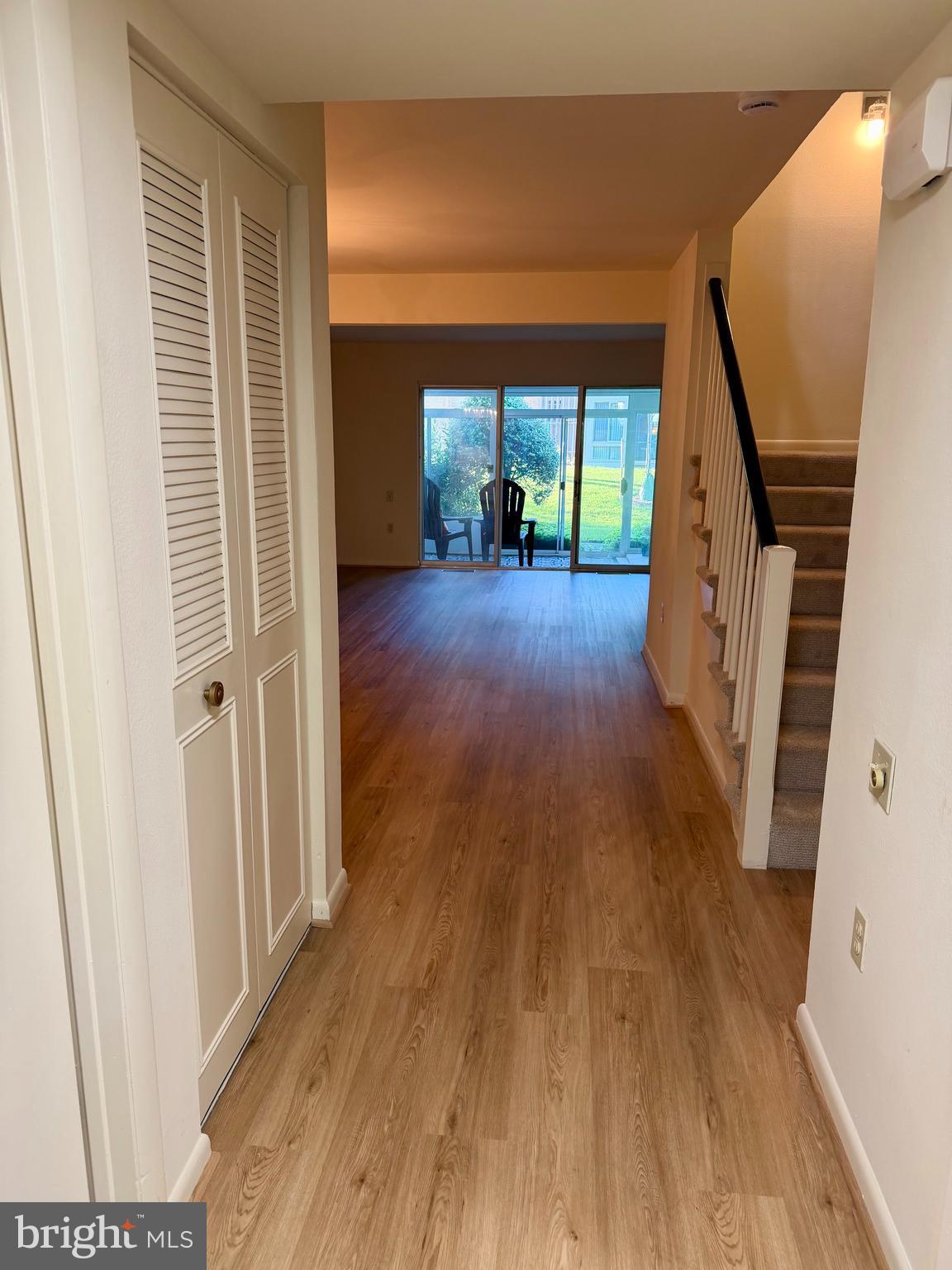 LEISURE WORLD - Residential