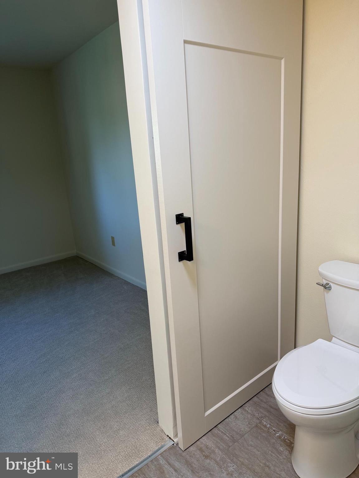 LEISURE WORLD - Residential