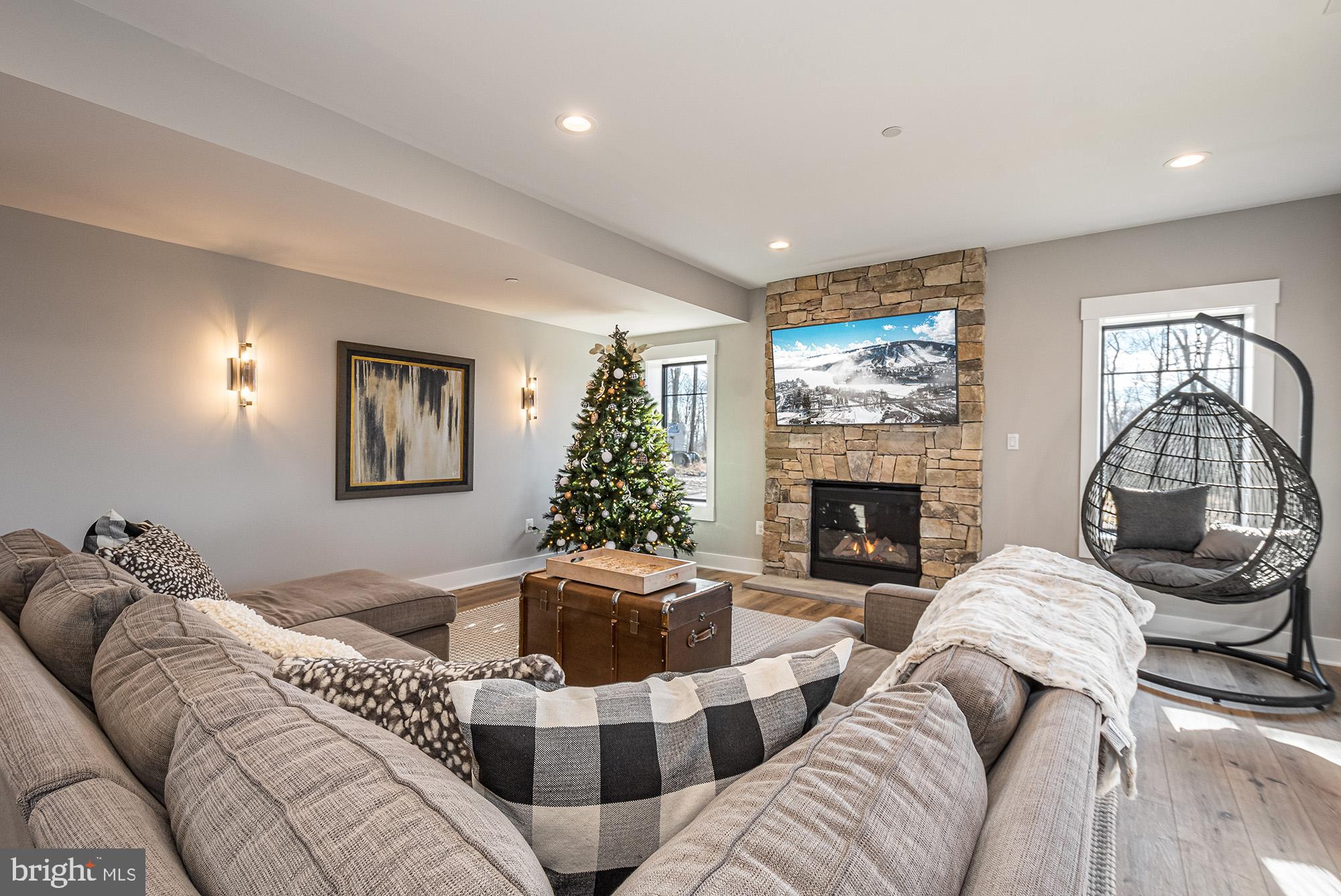 RIDGE RUN AT NORTH CAMP - Residential