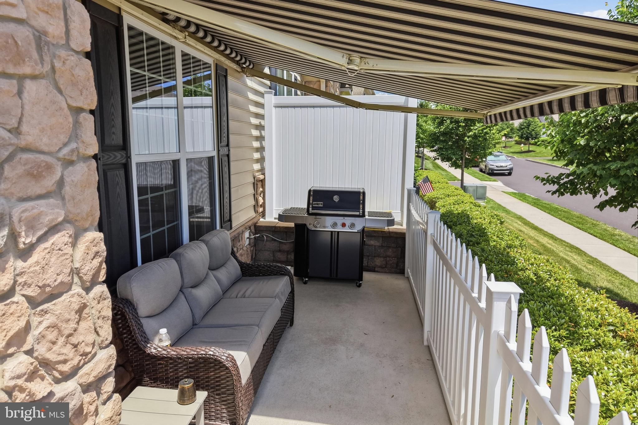 REGENCY AT HILLTOWN - Residential