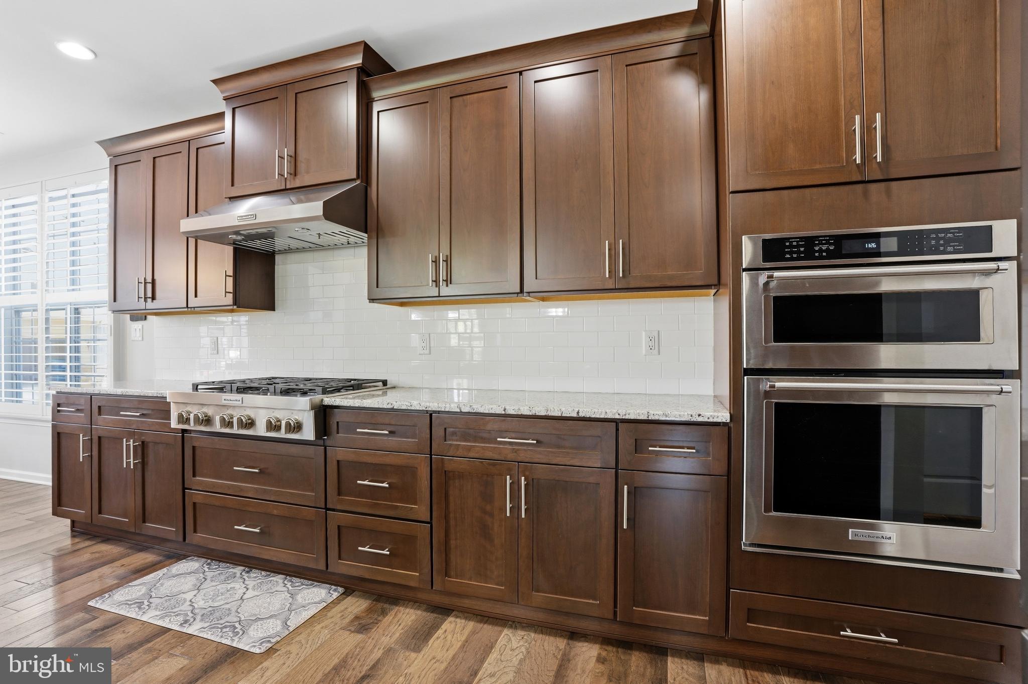 REGENCY AT HILLTOWN - Residential