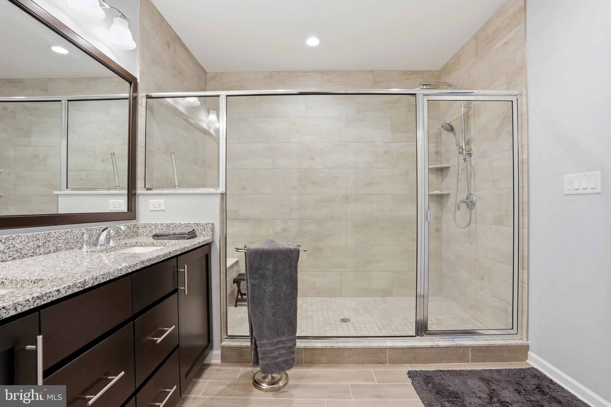 REGENCY AT HILLTOWN - Residential