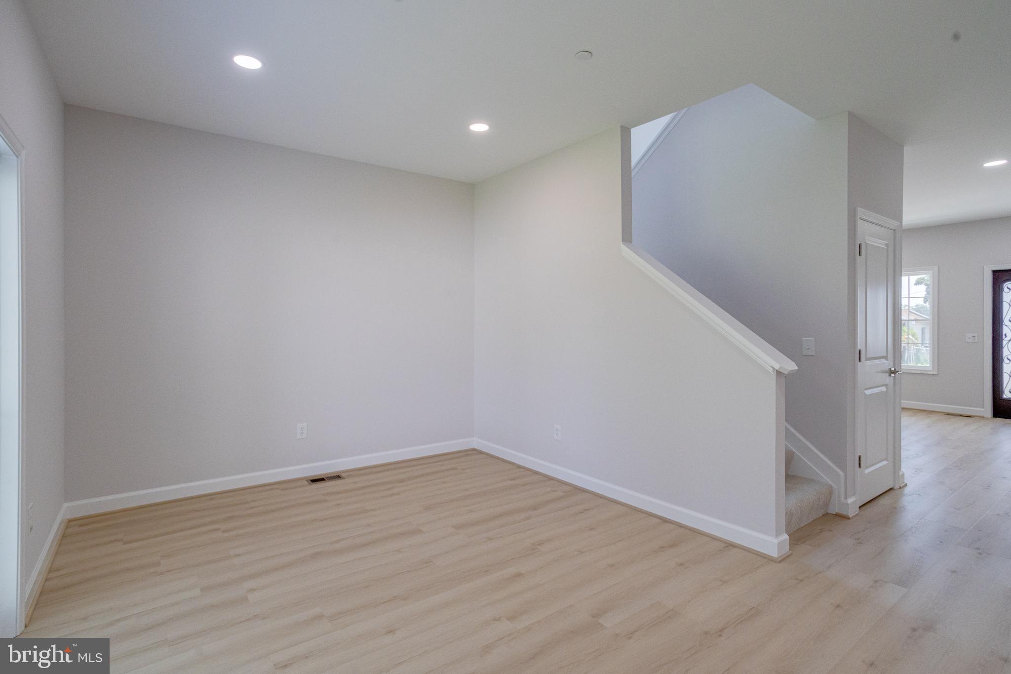 DUNDALK - Residential