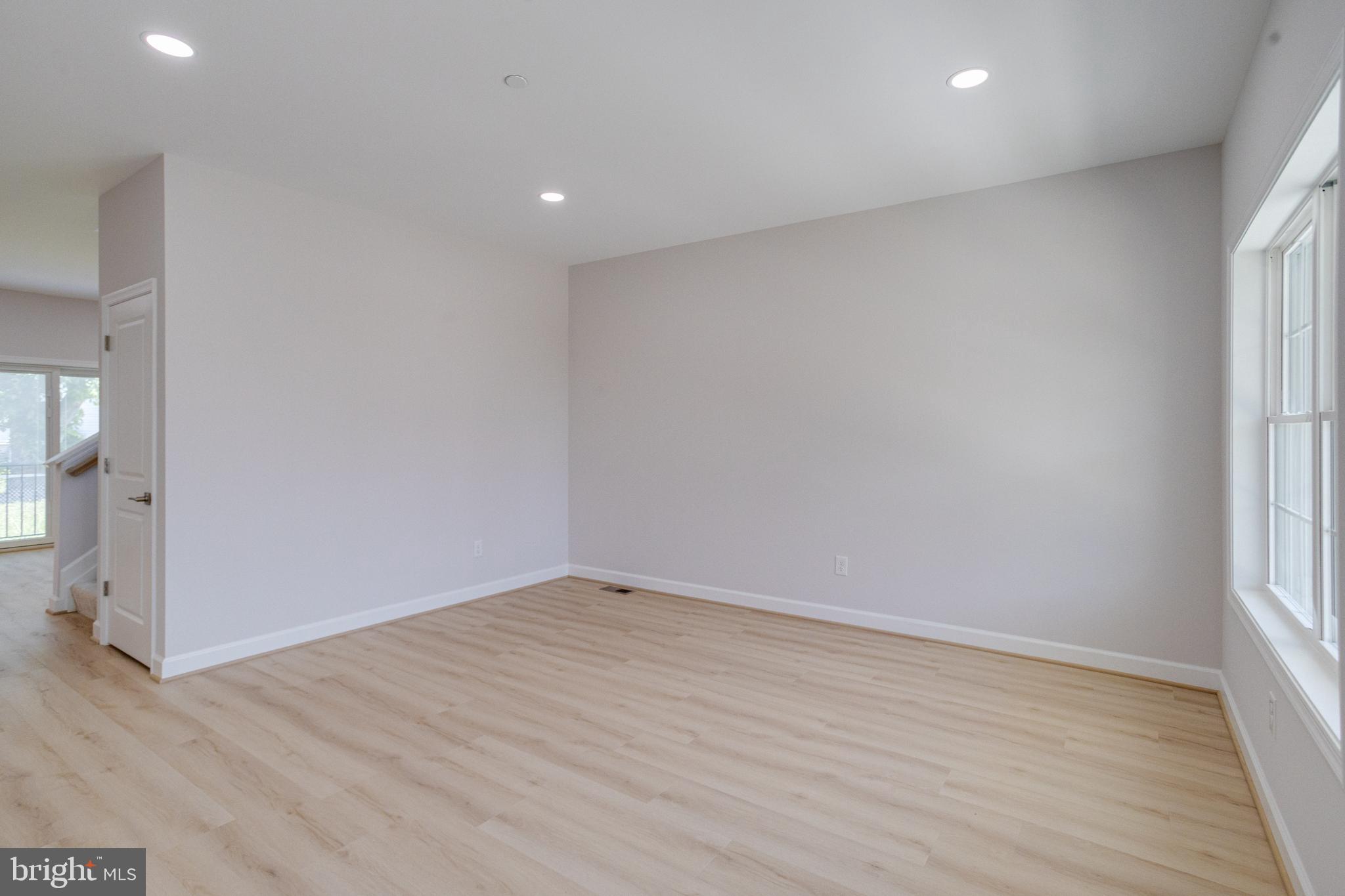 DUNDALK - Residential