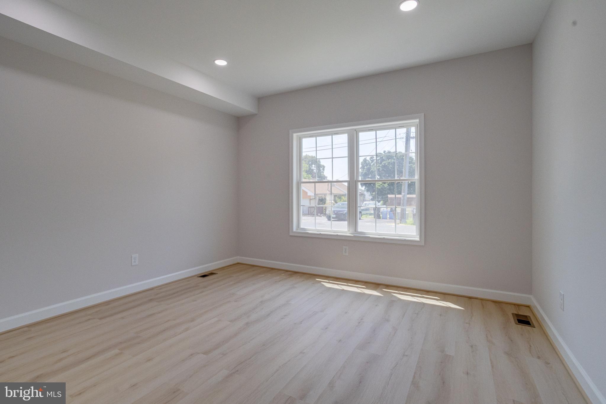 DUNDALK - Residential