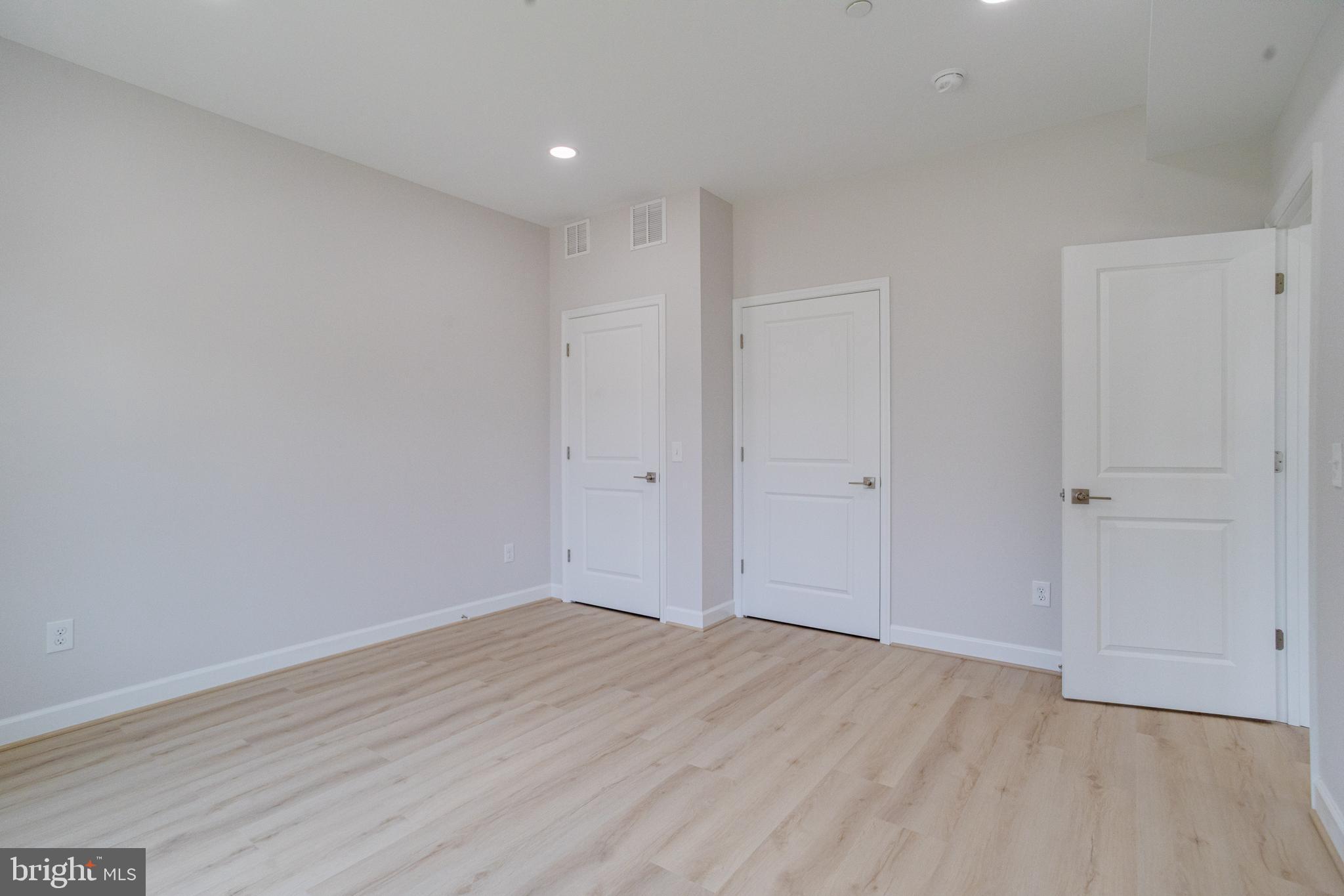 DUNDALK - Residential