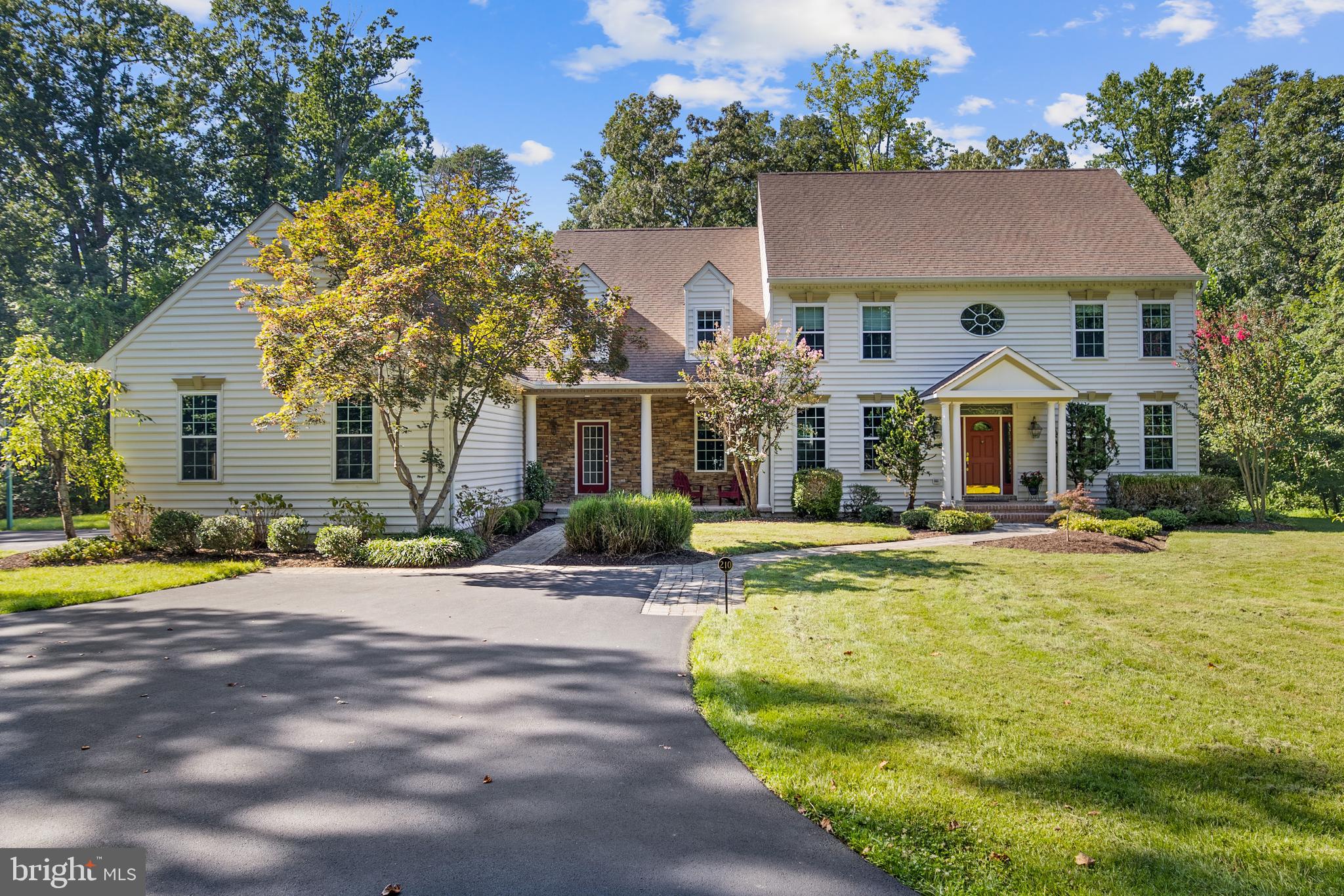 OLD MILL BOTTOM ESTATES - Residential