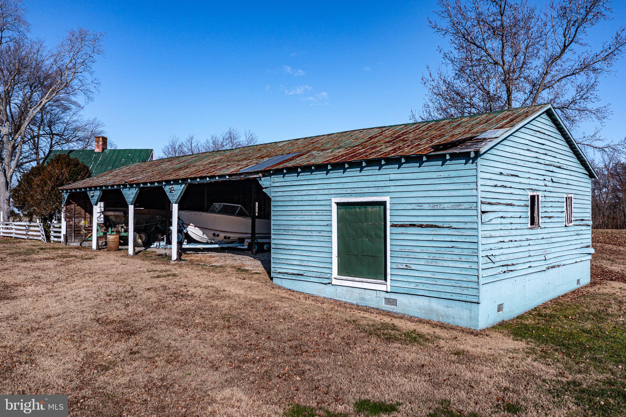 COLES POINT - Land