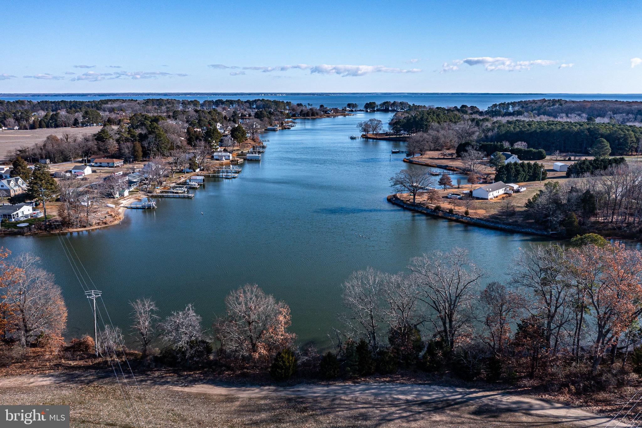 COLES POINT - Land