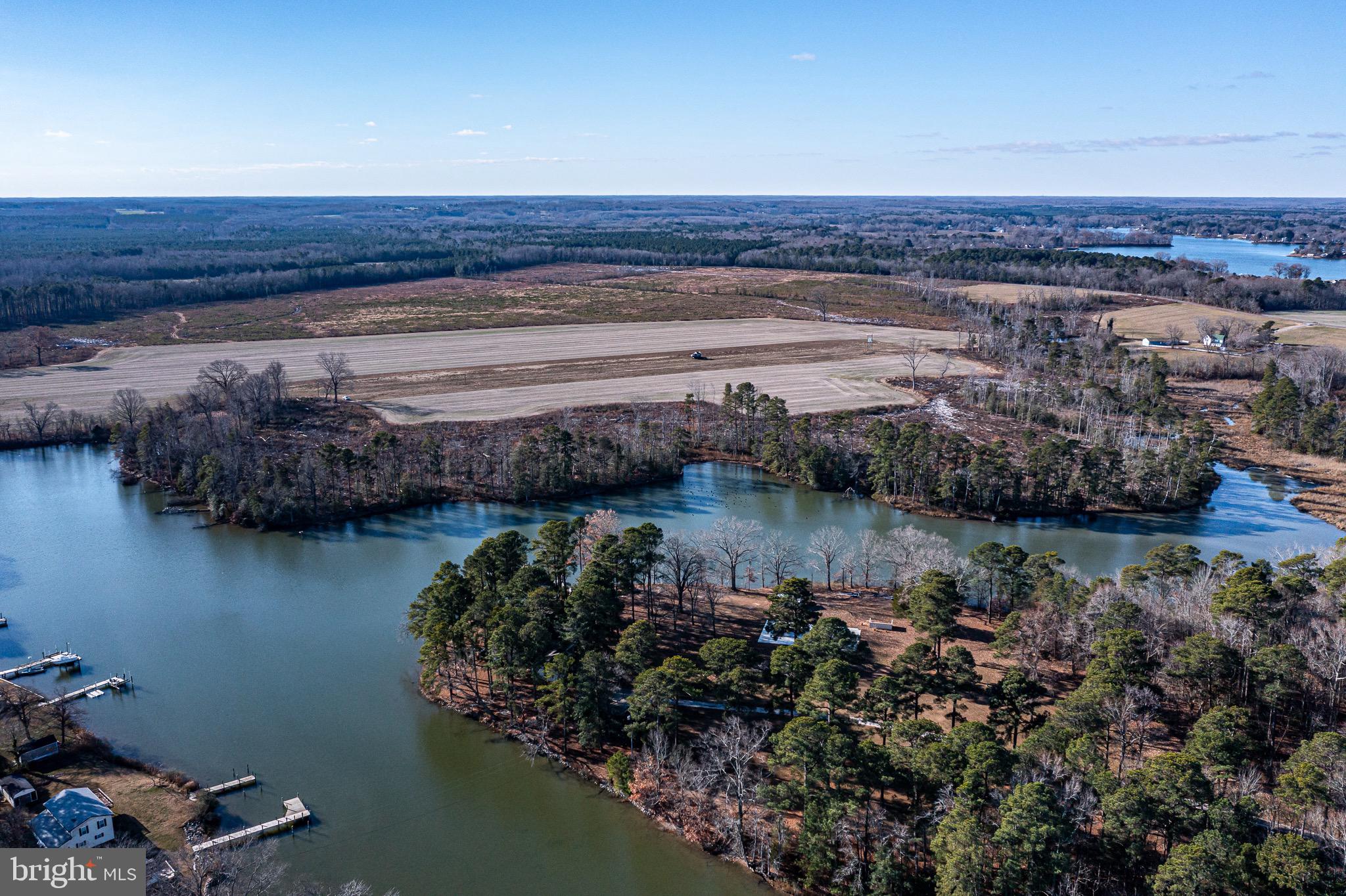 COLES POINT - Land