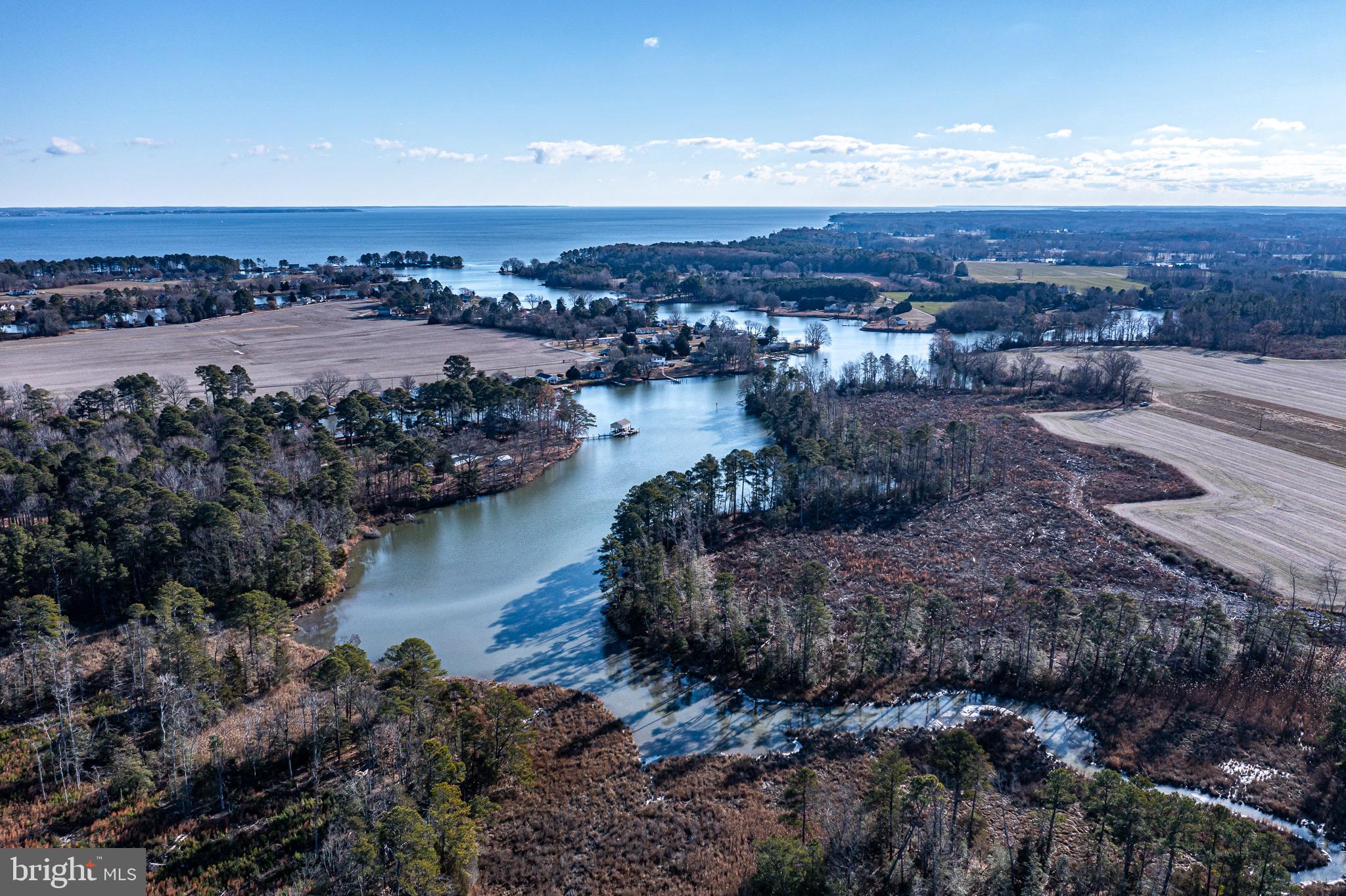 COLES POINT - Land