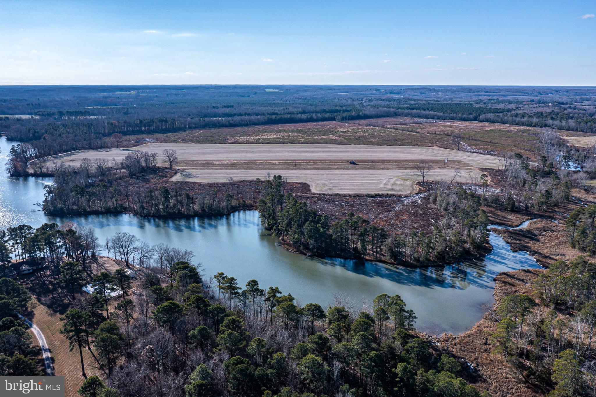 COLES POINT - Land