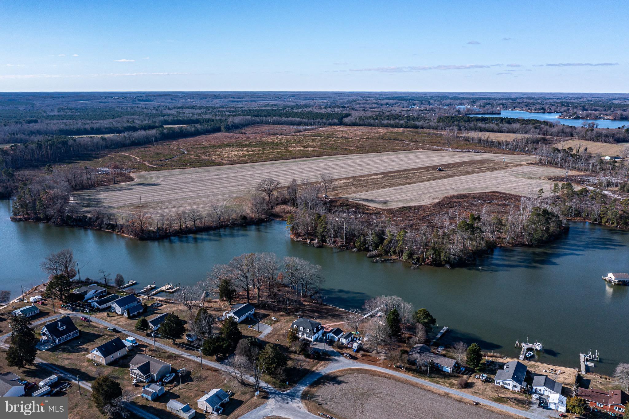 COLES POINT - Land