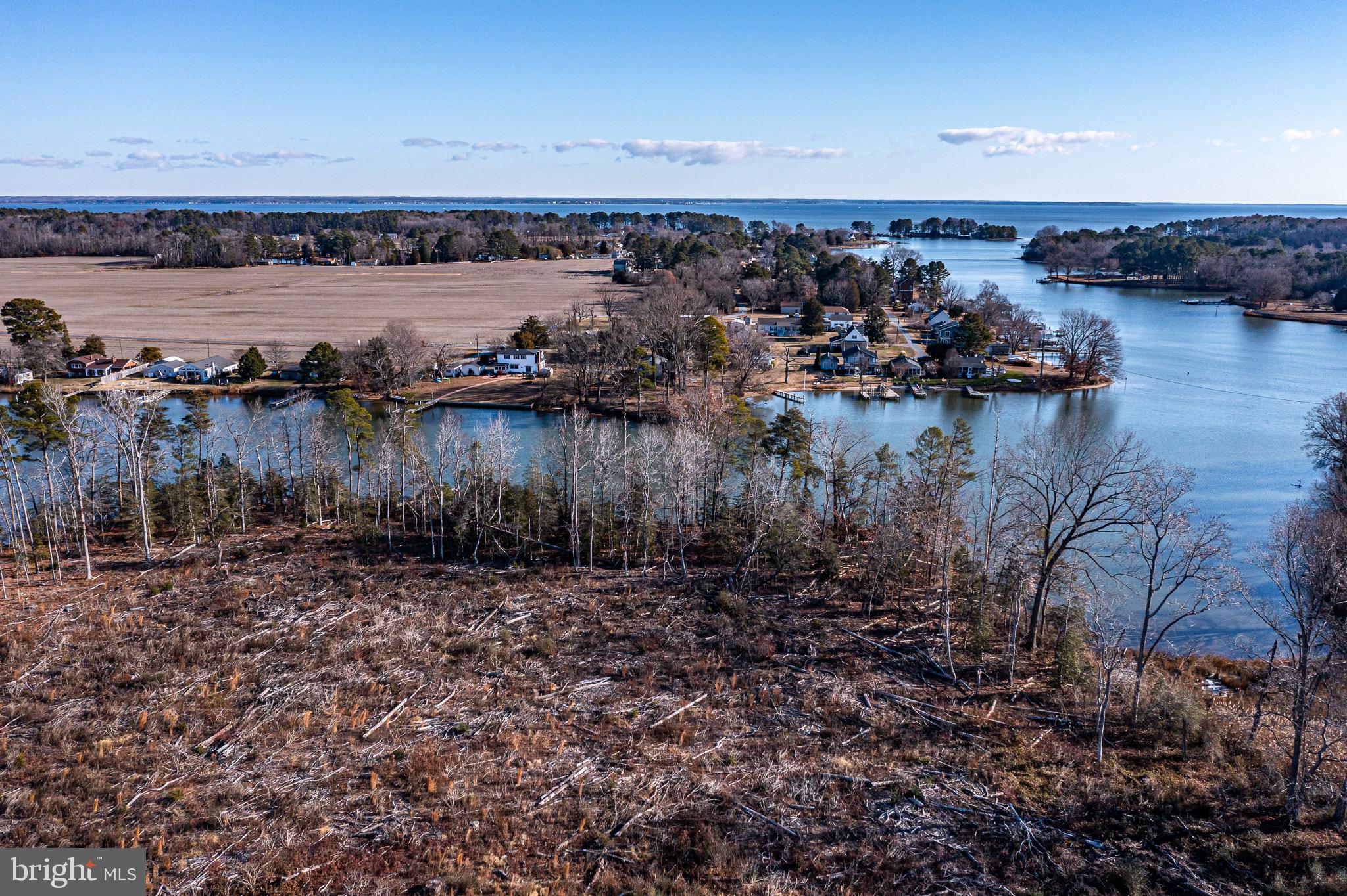 COLES POINT - Land