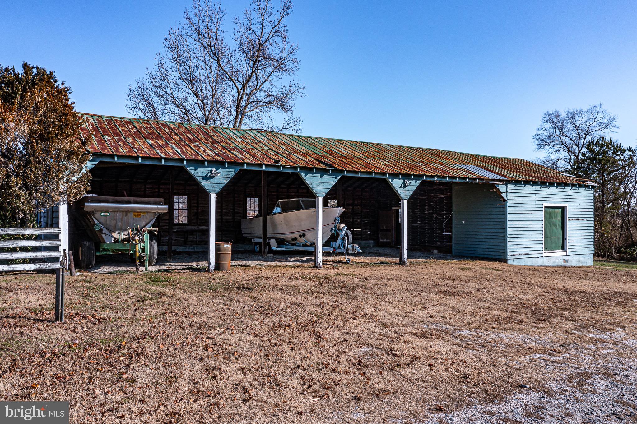 COLES POINT - Land