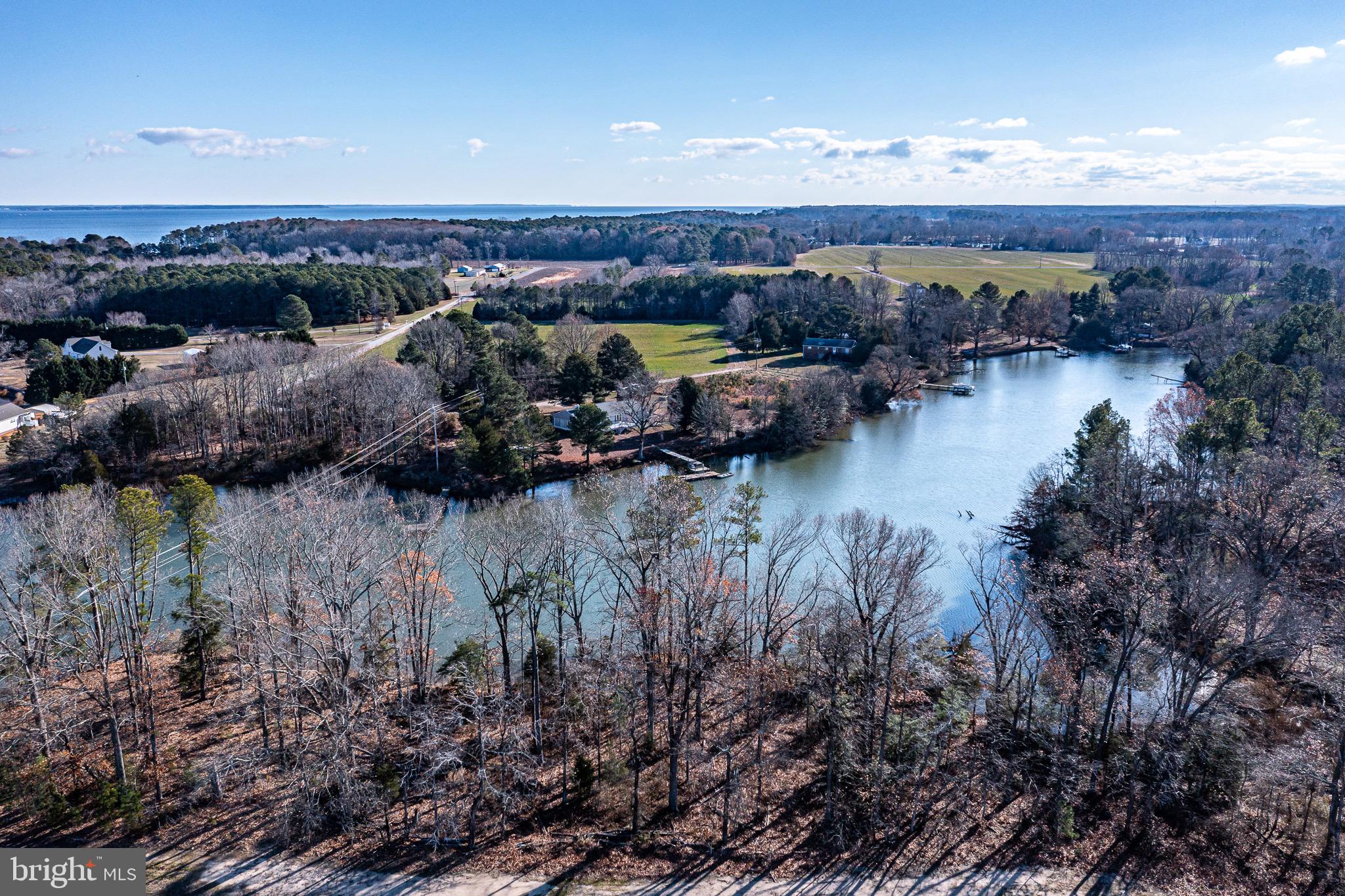 COLES POINT - Land