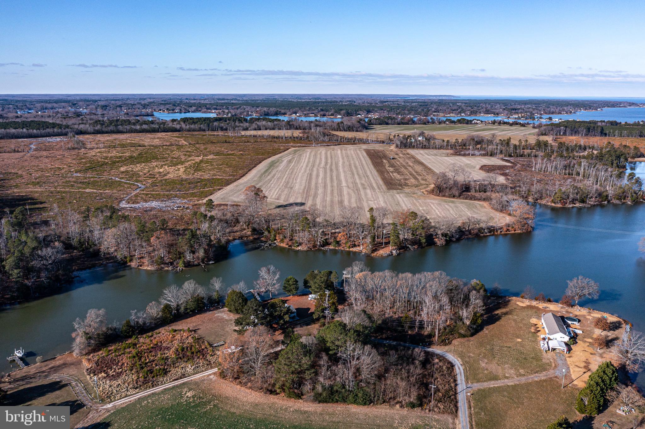 COLES POINT - Land