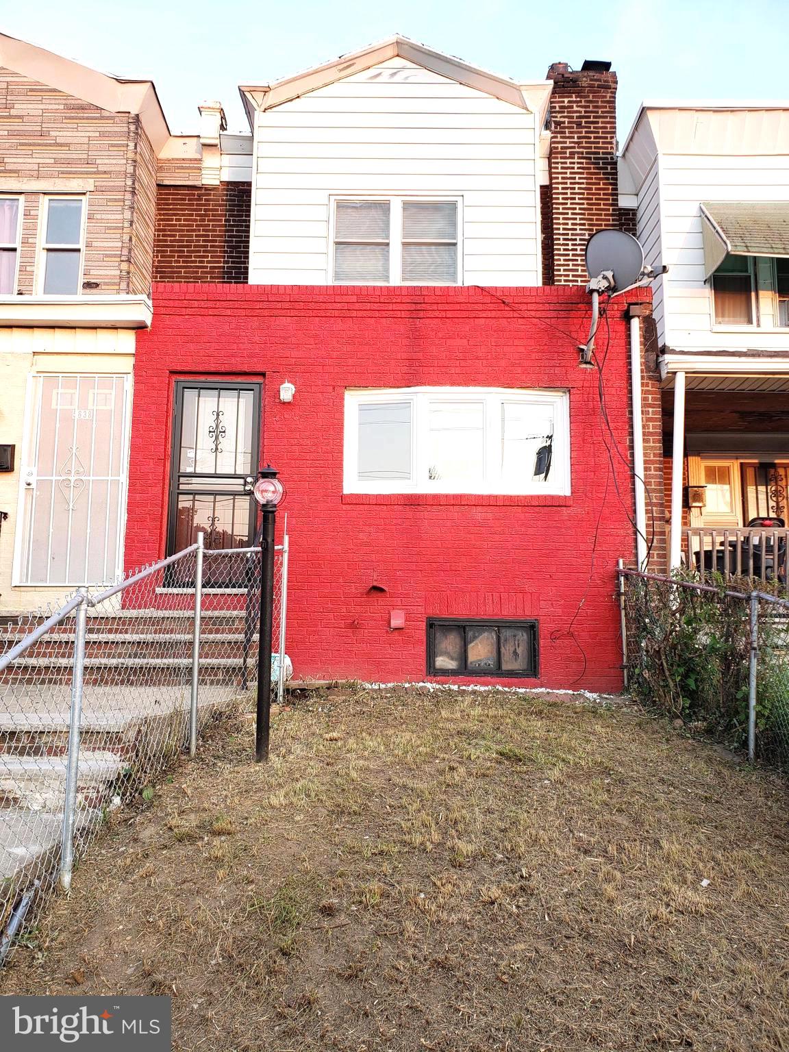 This is a very nicley renovated 3 bed 2 bath with finished basement garage  and  deck  conveintly located in the university city district with easy access to  76, and I95.  This home has plenty to offer featuring open floor plan with lots of natural light, hardwood floors, recessed lights,  beautiful kitchen with granite counter tops and stainless steel appliances. The finished walk out basement offers a  full bath, washer and dryer hook ups. This a great opportunity!
