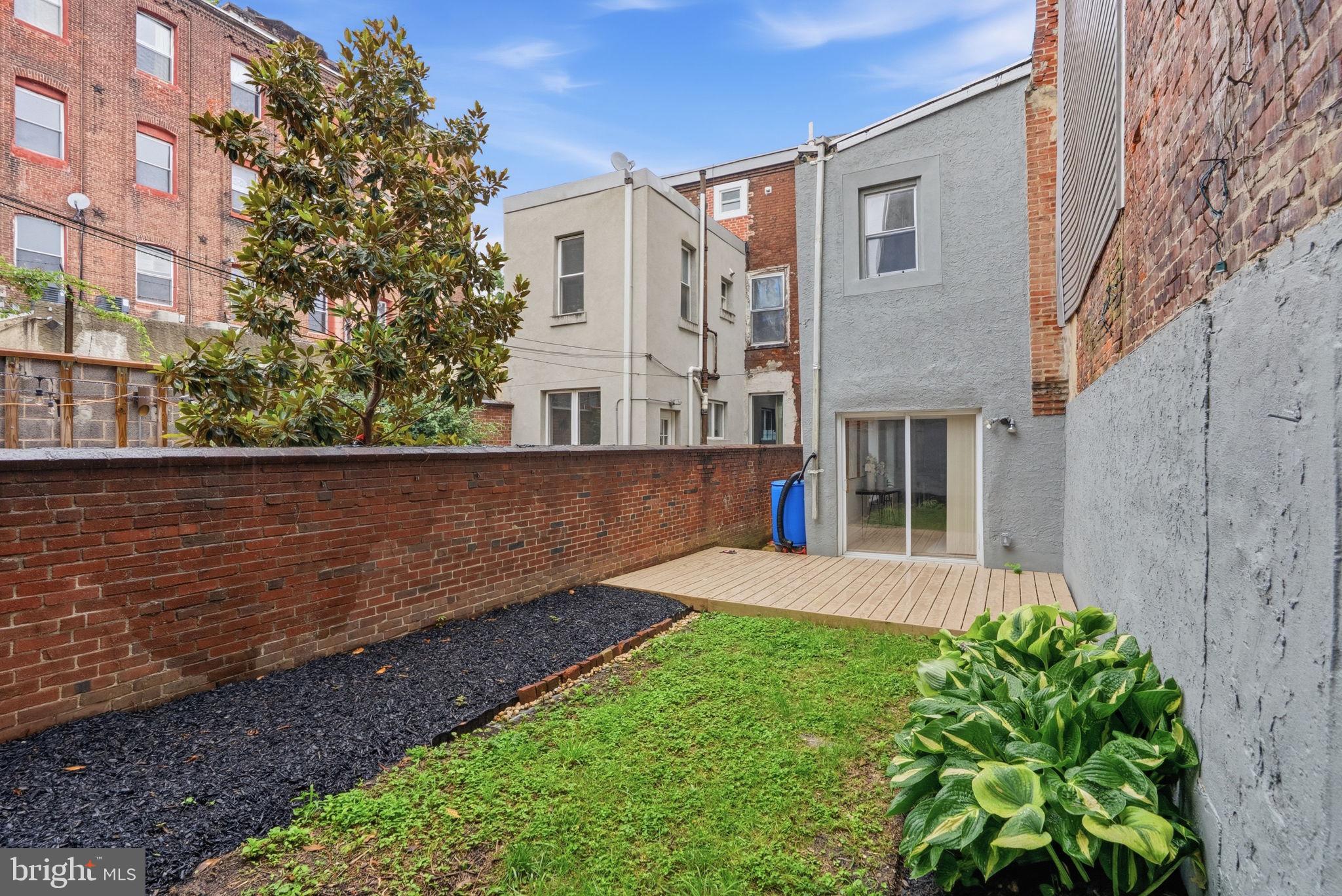 OLDE KENSINGTON - Residential