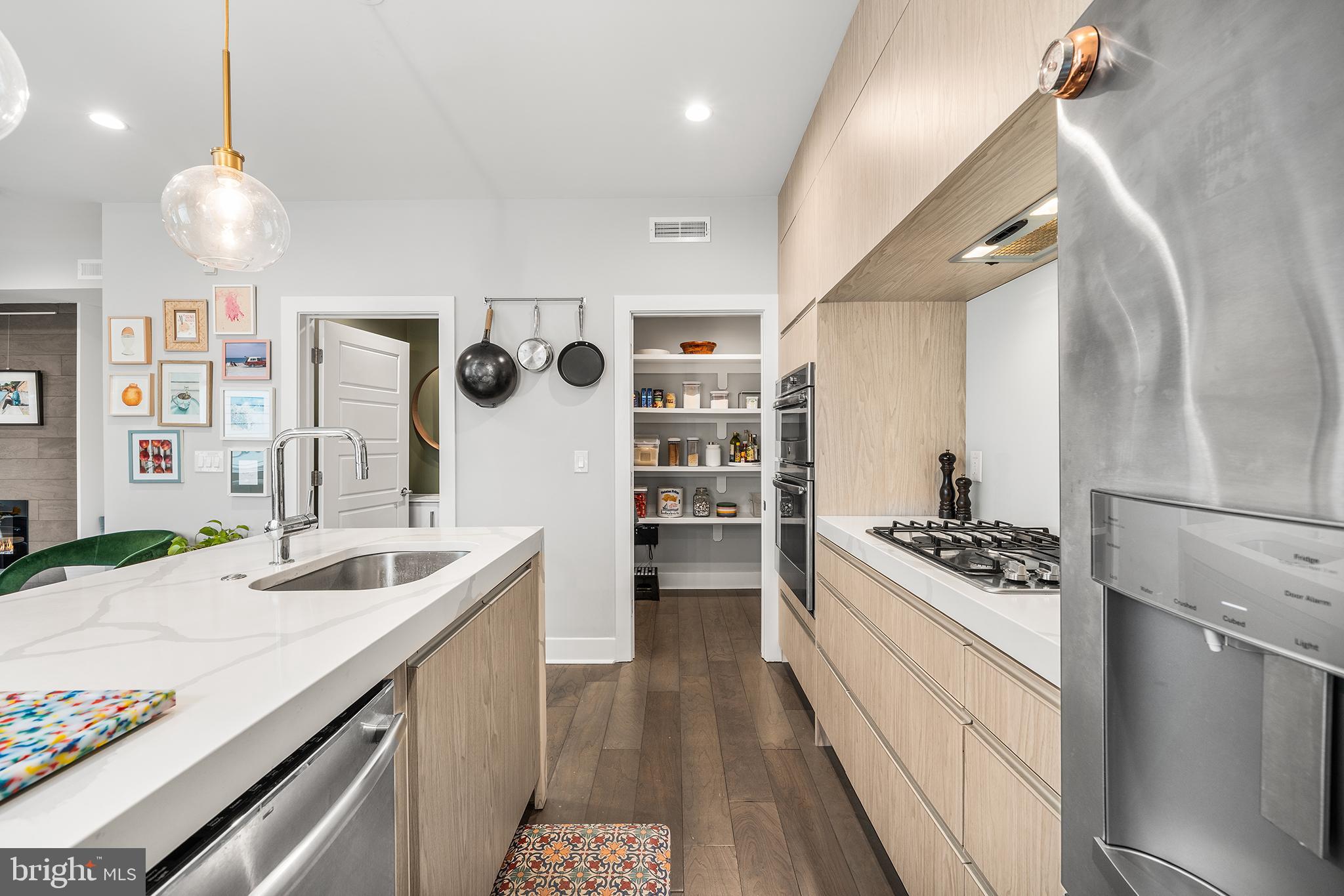 FISHTOWN - Residential