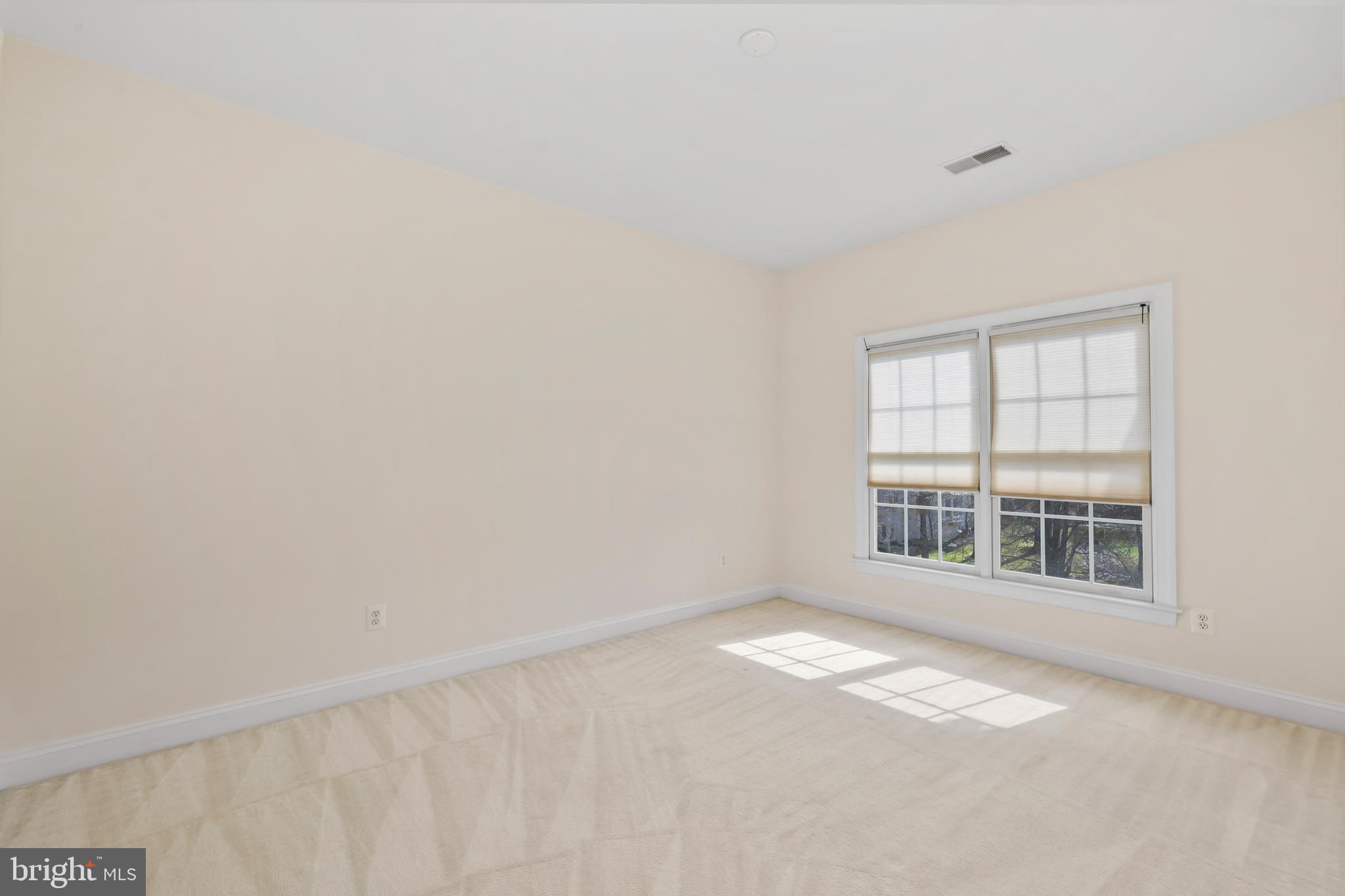 FOREST HILLS OF FAIRFAX - Residential