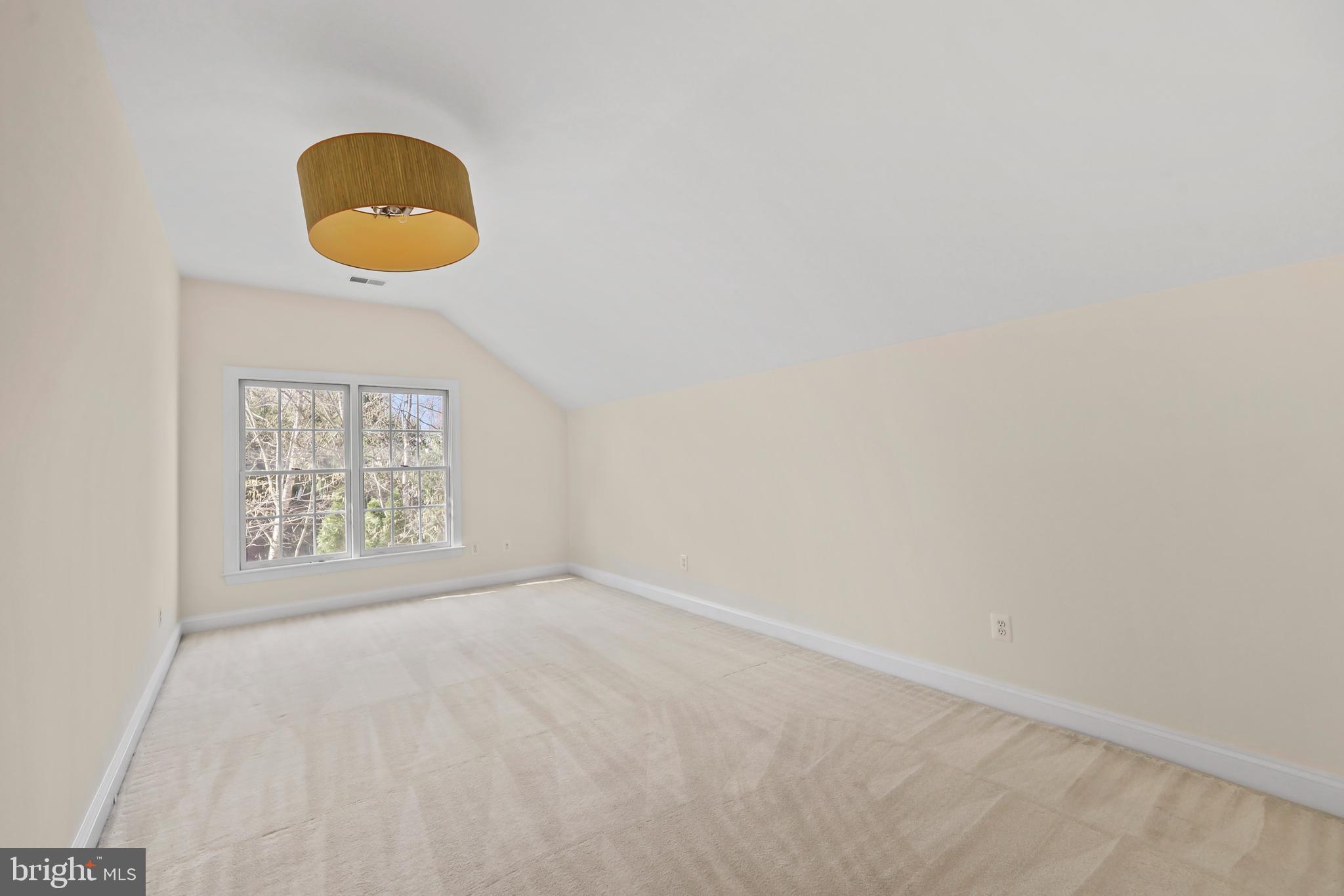 FOREST HILLS OF FAIRFAX - Residential