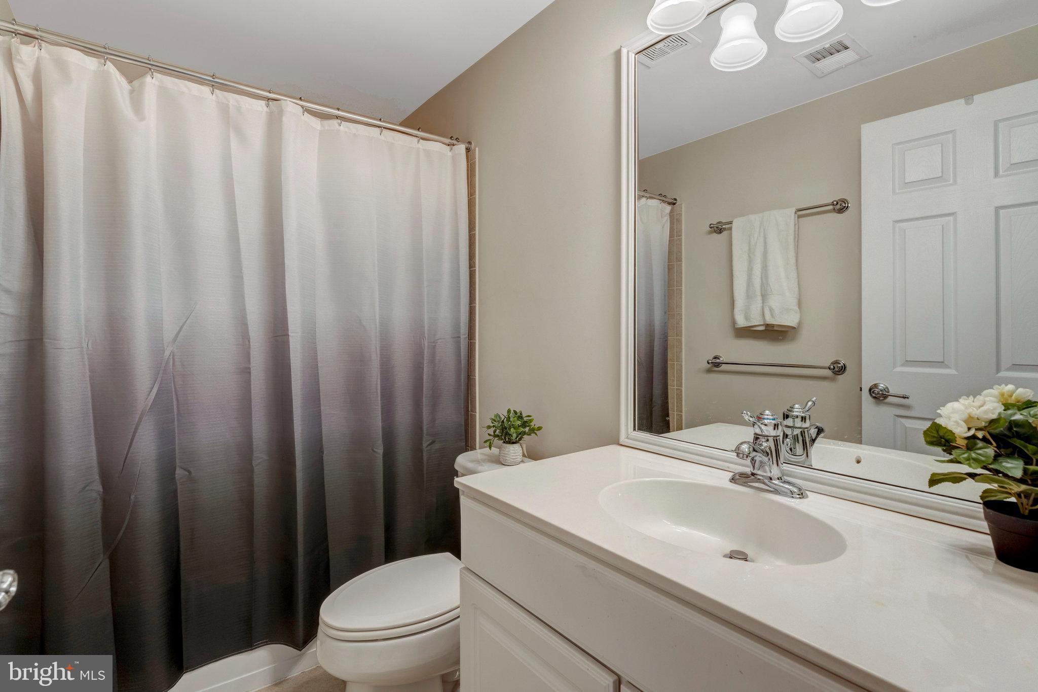 POTOMAC CLUB - Residential