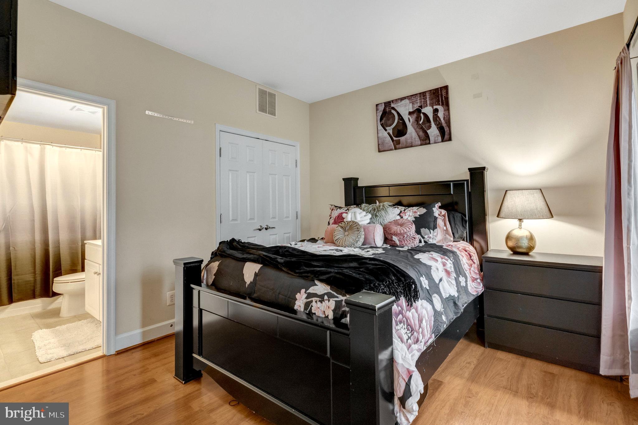 POTOMAC CLUB - Residential