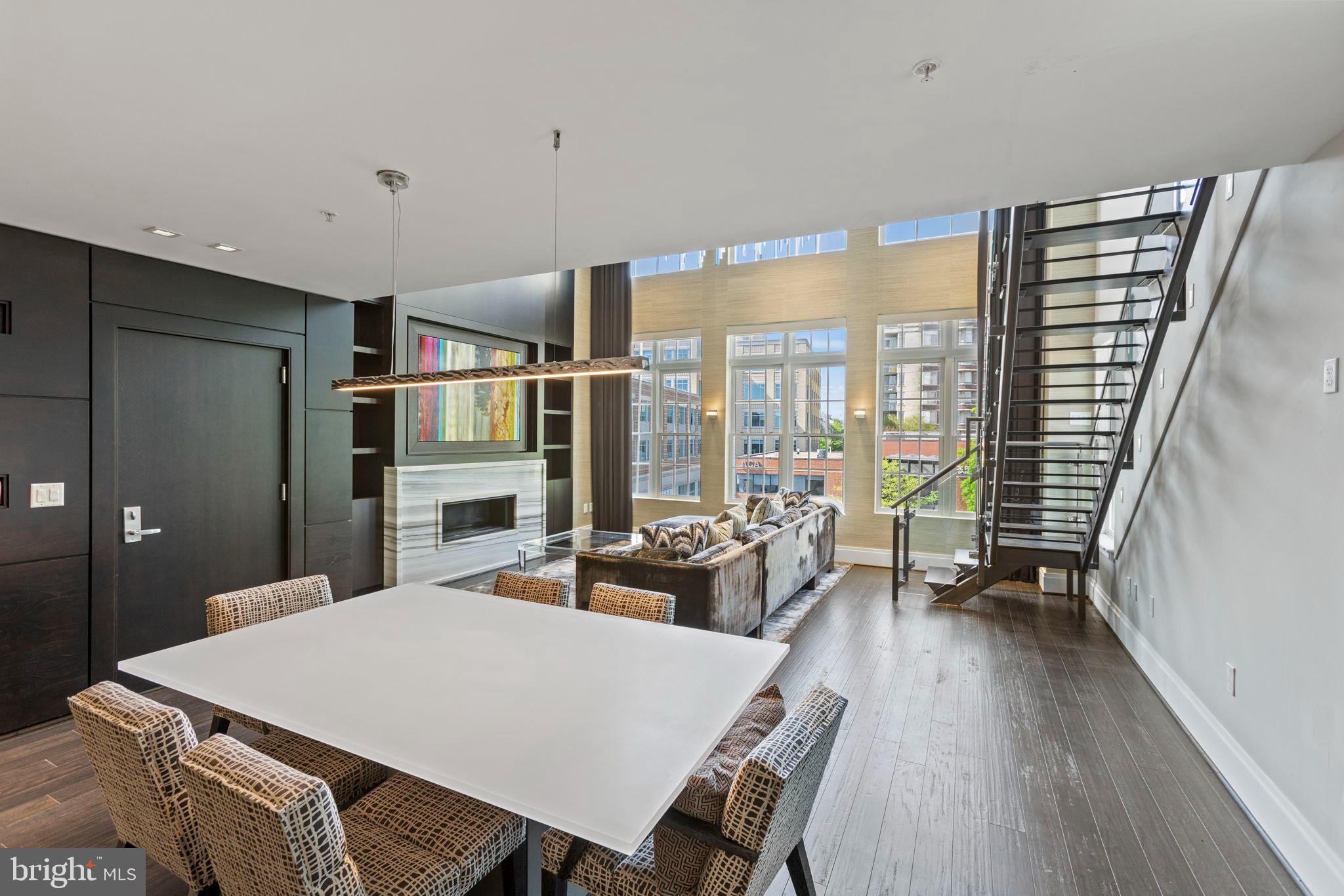 GASLIGHT SQUARE - Residential