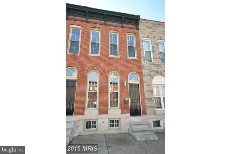 Beautiful house listed and sold simultaneously