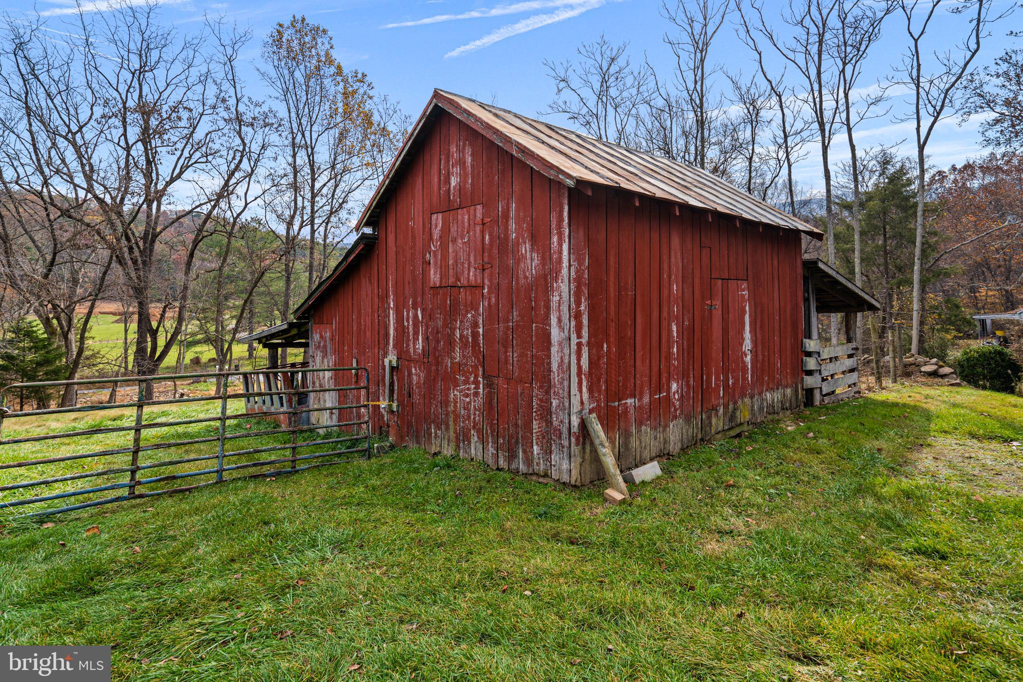 SHENANDOAH WOODLANDS - Residential