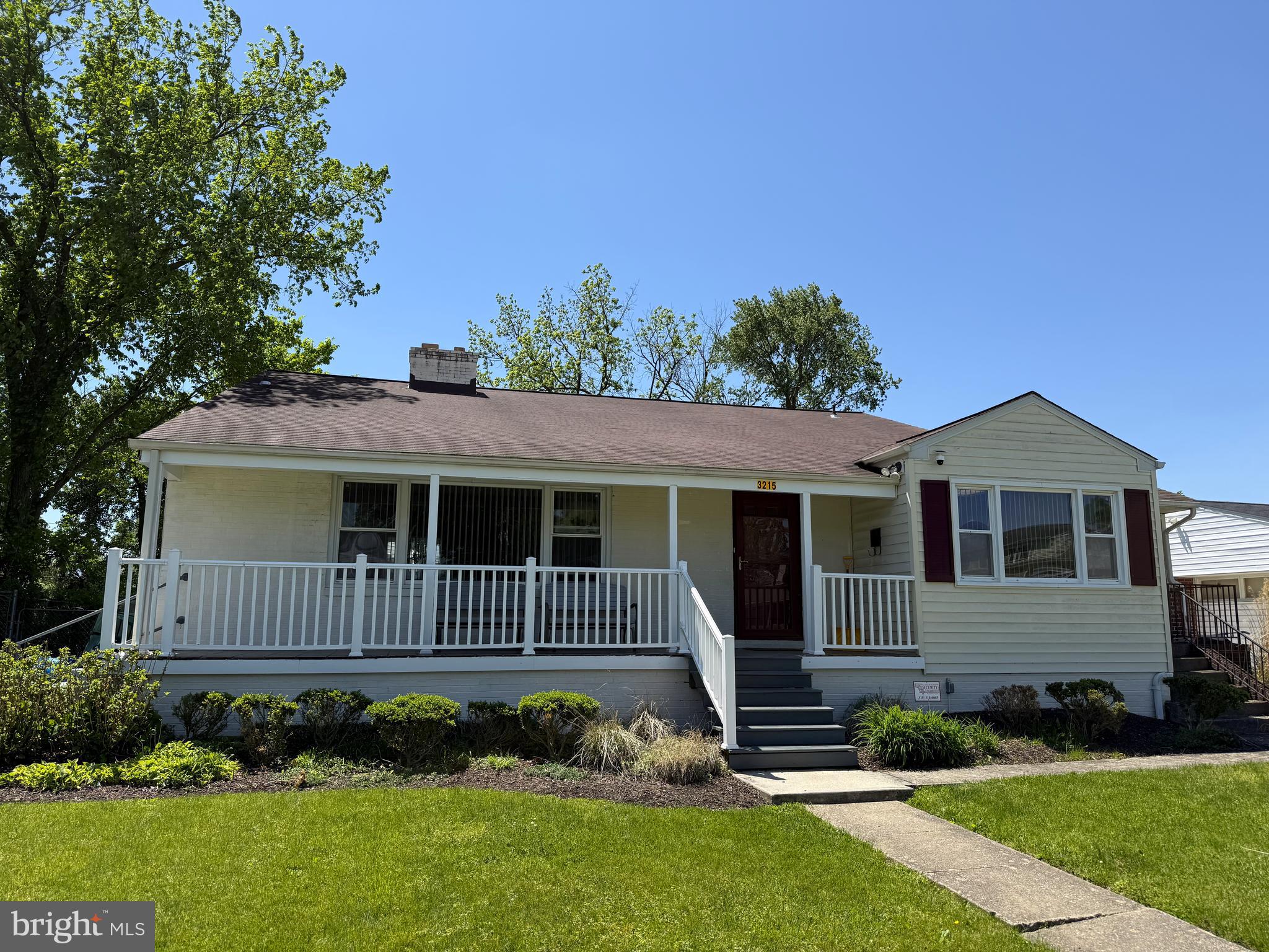 GREENSPRING MANOR - Residential