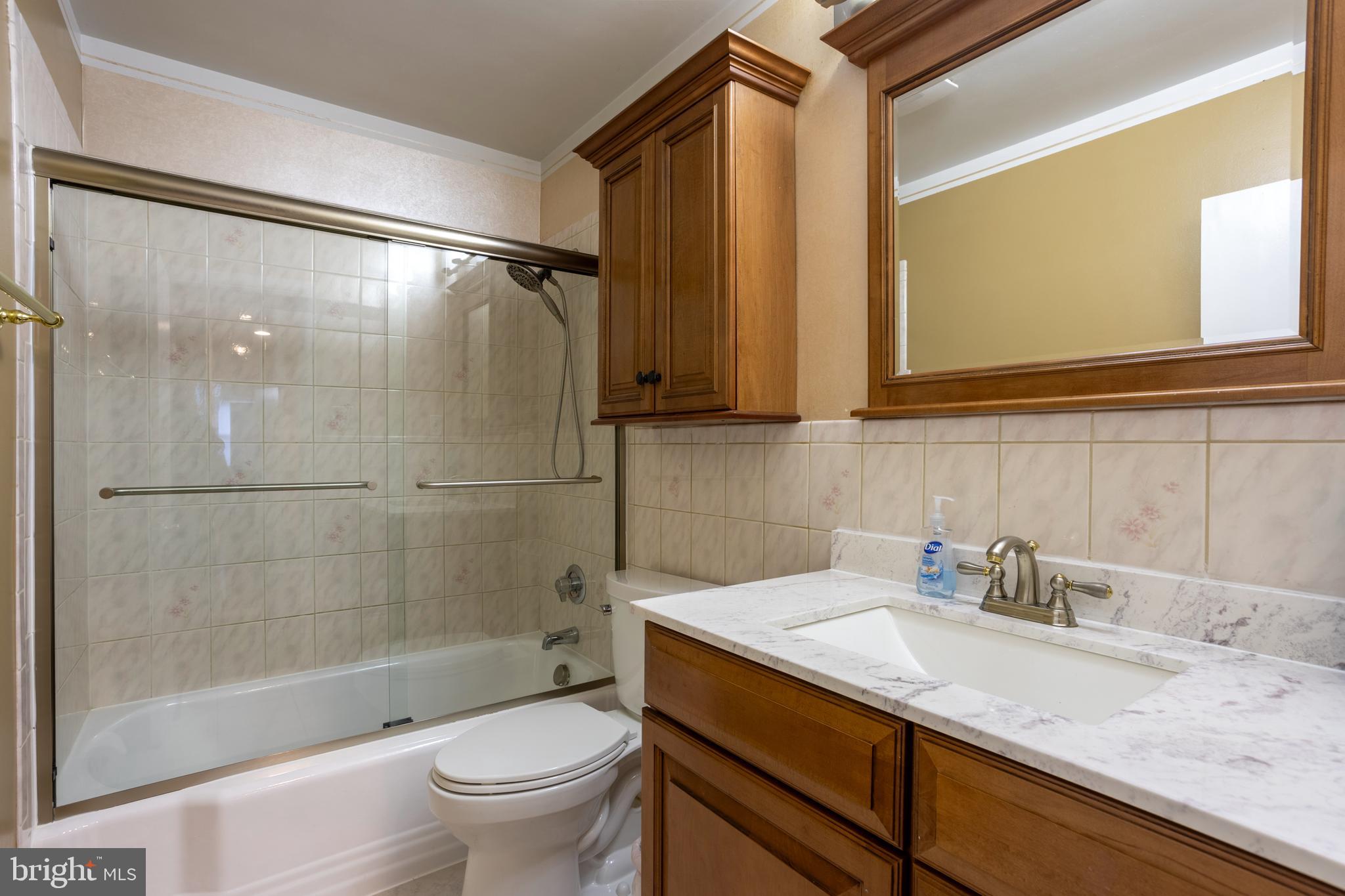 GREENSPRING MANOR - Residential