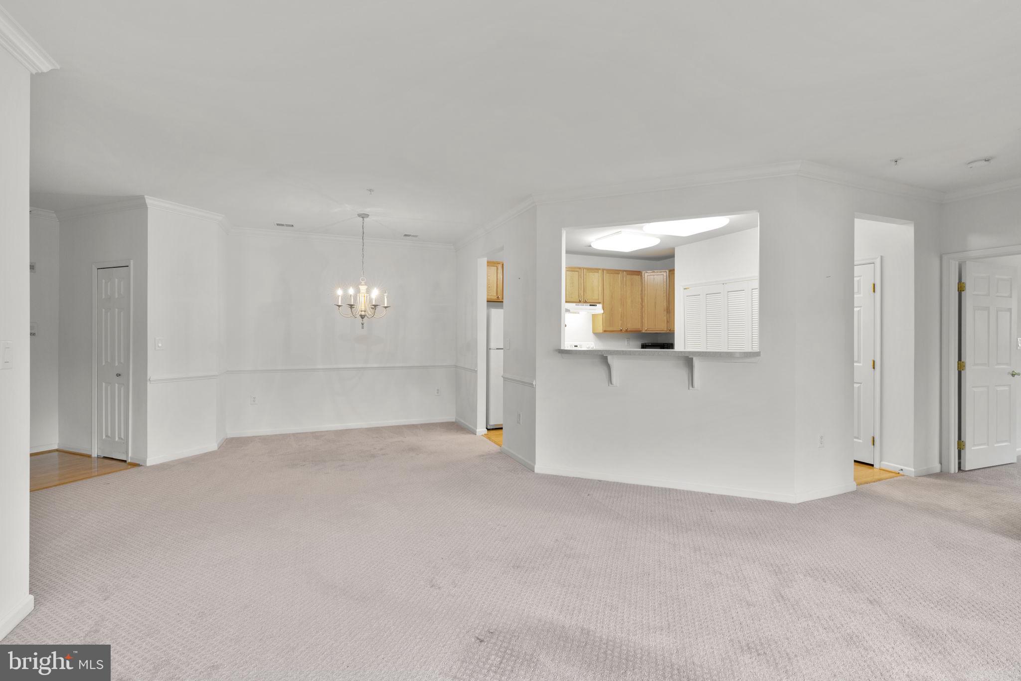 COURTYARDS AT WAVERLY WOODS EAST - Residential
